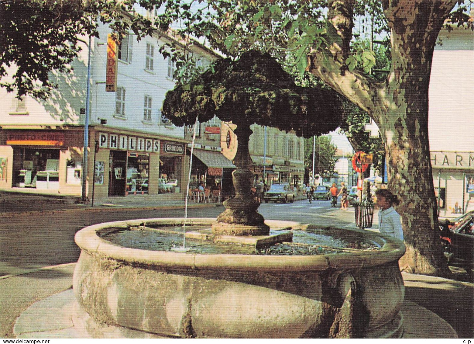 La Garde - Sa Fontaine - CPM °J - La Garde