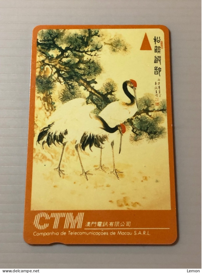 Macau GPT Phonecard, Chinese Painting Of Crane, Set Of 1 Used Card - Macau