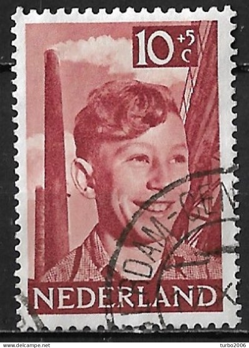 Plaatfout Bruin Vlekje Boven De 1e D Van NeDerland In 1951 Kinderzegels 10 + 5 Ct Roodbruin NVPH 576 PM 1 - Plaatfouten En Curiosa