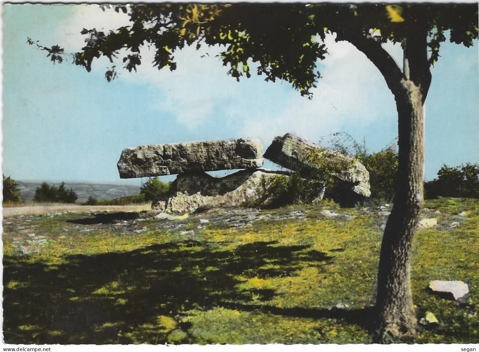 VAOUR   LE DOLMEN  ANNEE 1972 - Vaour