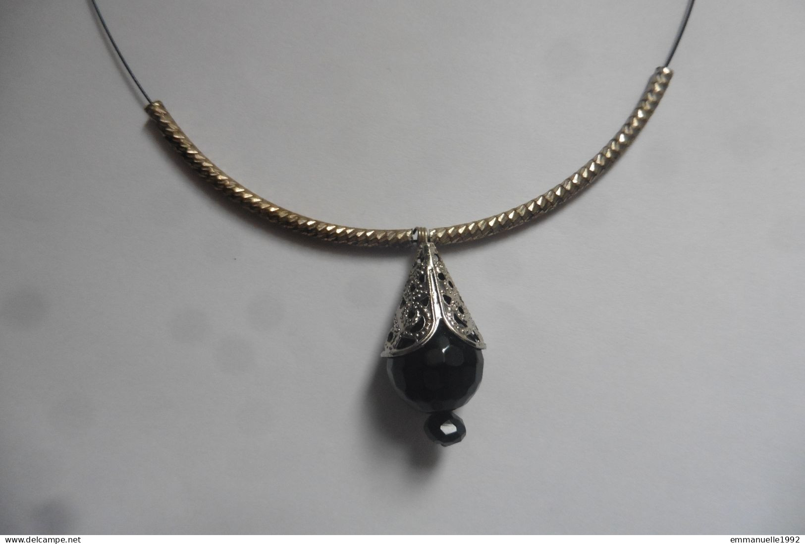 Collier Créateur Fil Cablé Noir Perles Ethniques Noir Ciselé Argent Beau Fermoir - Artisanat Asie - Etnica