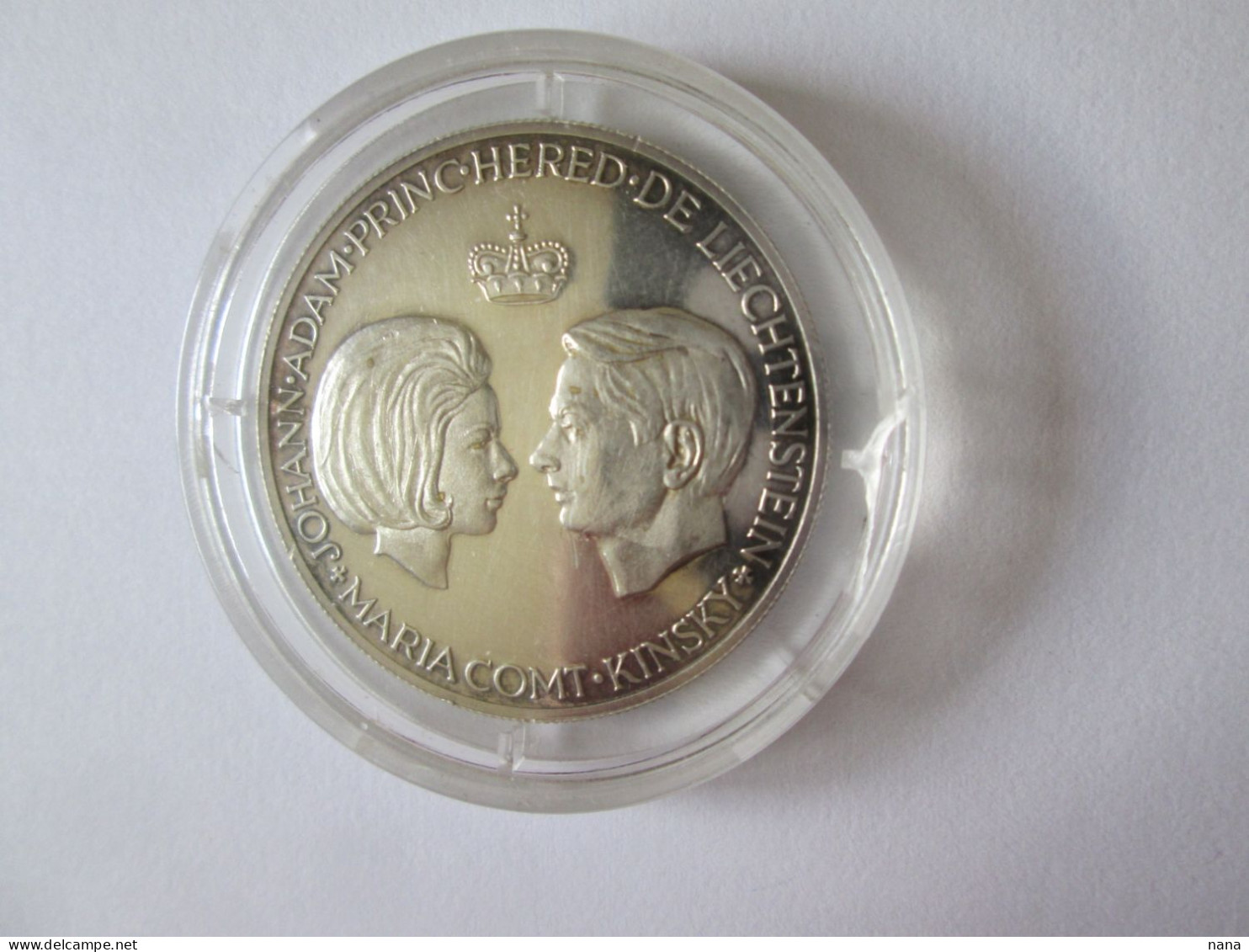 Rare! Liechtenstein Royal Wedding Silver Medal Big Type 1967/Medaille D'argent Grand Type Mariage Royal 1967 - Adel