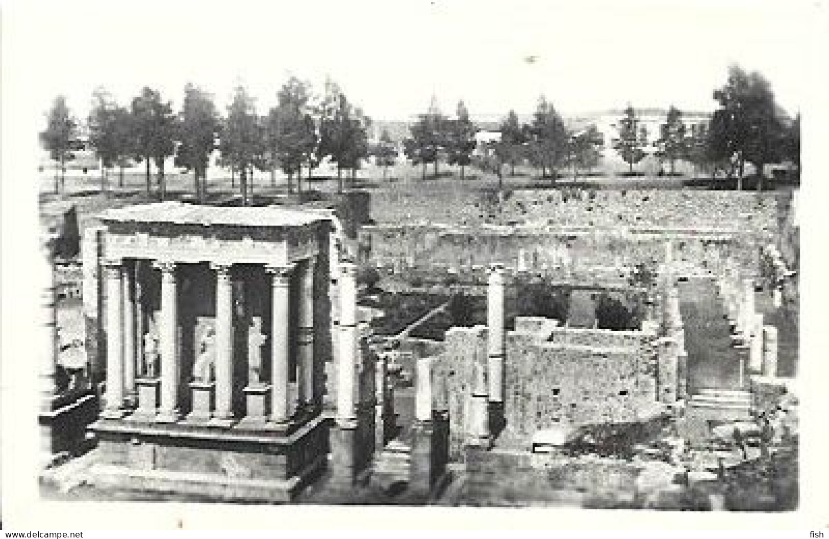 España ** &  Postal, Mérida Teatro Romano, Vista Parcial, Edición Arribas (83) - Mérida