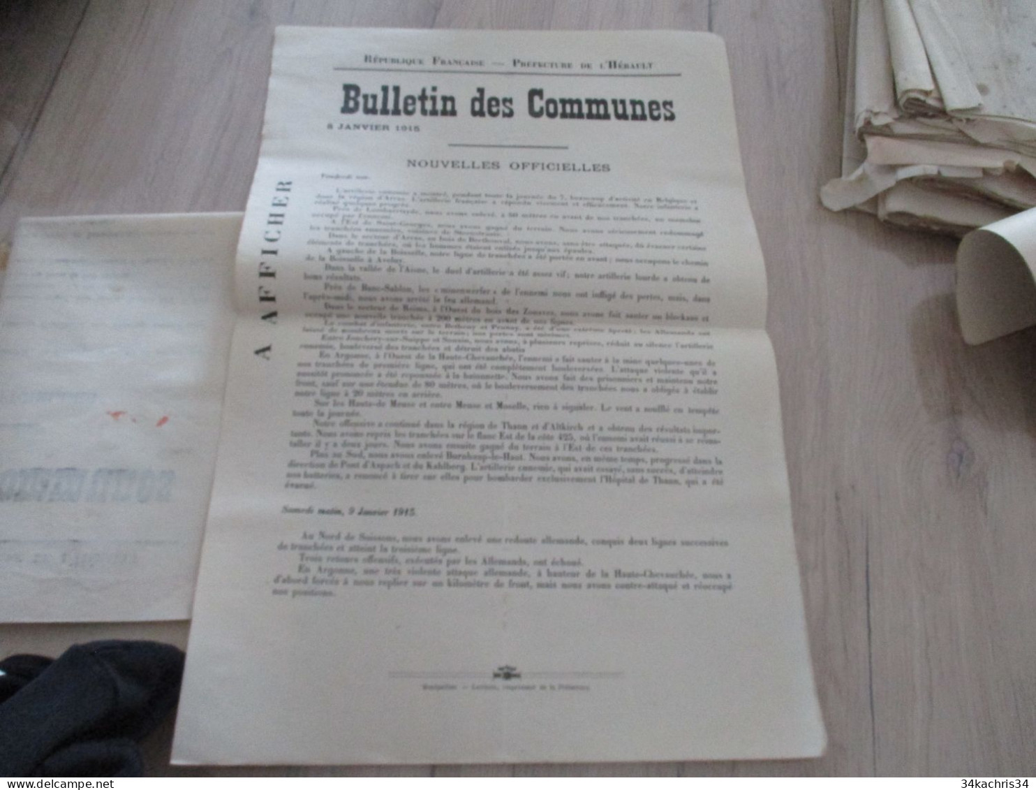 Guerre 14/18 Hérault .affiche 2 X A3 Environs Bulletins Des Communes Nouvelles Officielles 8 Et 9/01/1915 Trous Punaises - Documenten