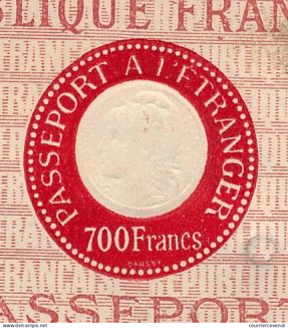 FRANCE / ESPAGNE - Passeport 700 Francs Marseille 1951 + Consulat D'Espagne Marseille (fiscaux) + Visas Tanger Et Maroc - Unclassified