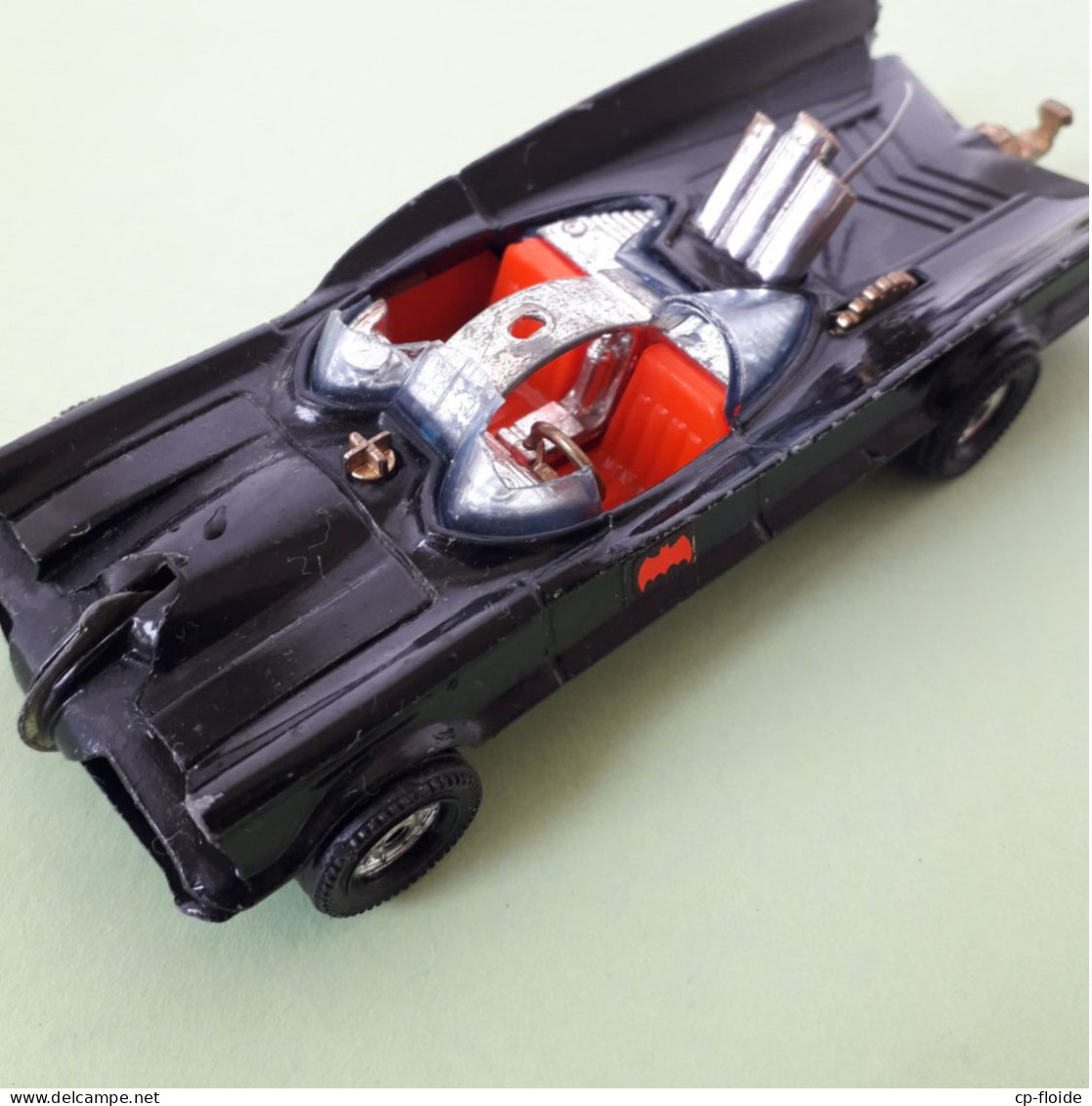 JOUET . VOITURE DE BATMAN . COMIC BATMOBILE - Réf. N°49J - - Corgi Toys