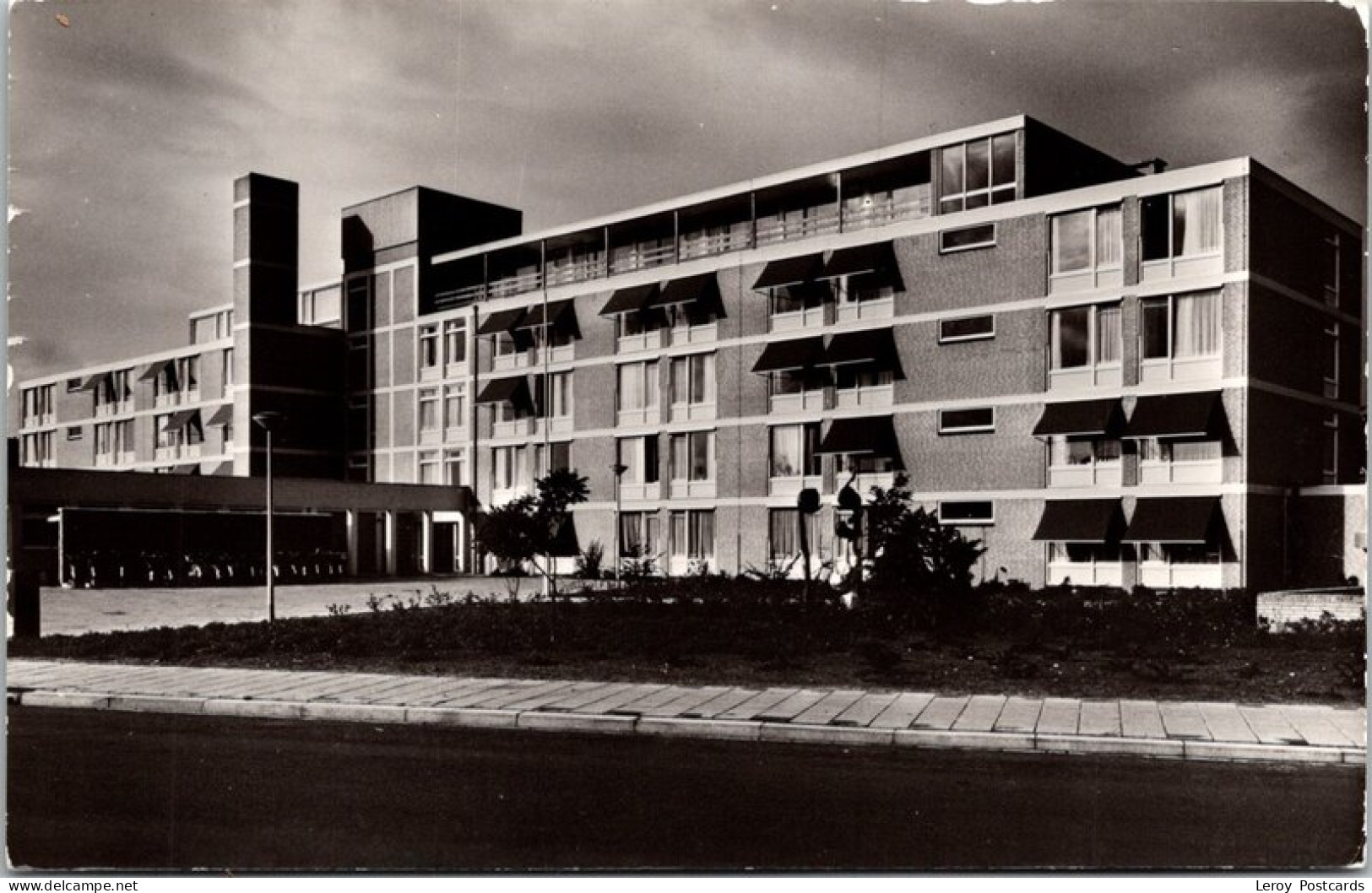 Venray, Bejaardencentrum ‘Het Schuttersveld’ 1973 (LB) - Venray