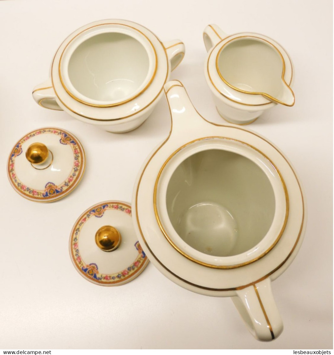 - JOLI SERVICE A CAFE ART DECO PORCELAINE LIMOGES 10 TASSES CAFETIERE SUCRIER  E