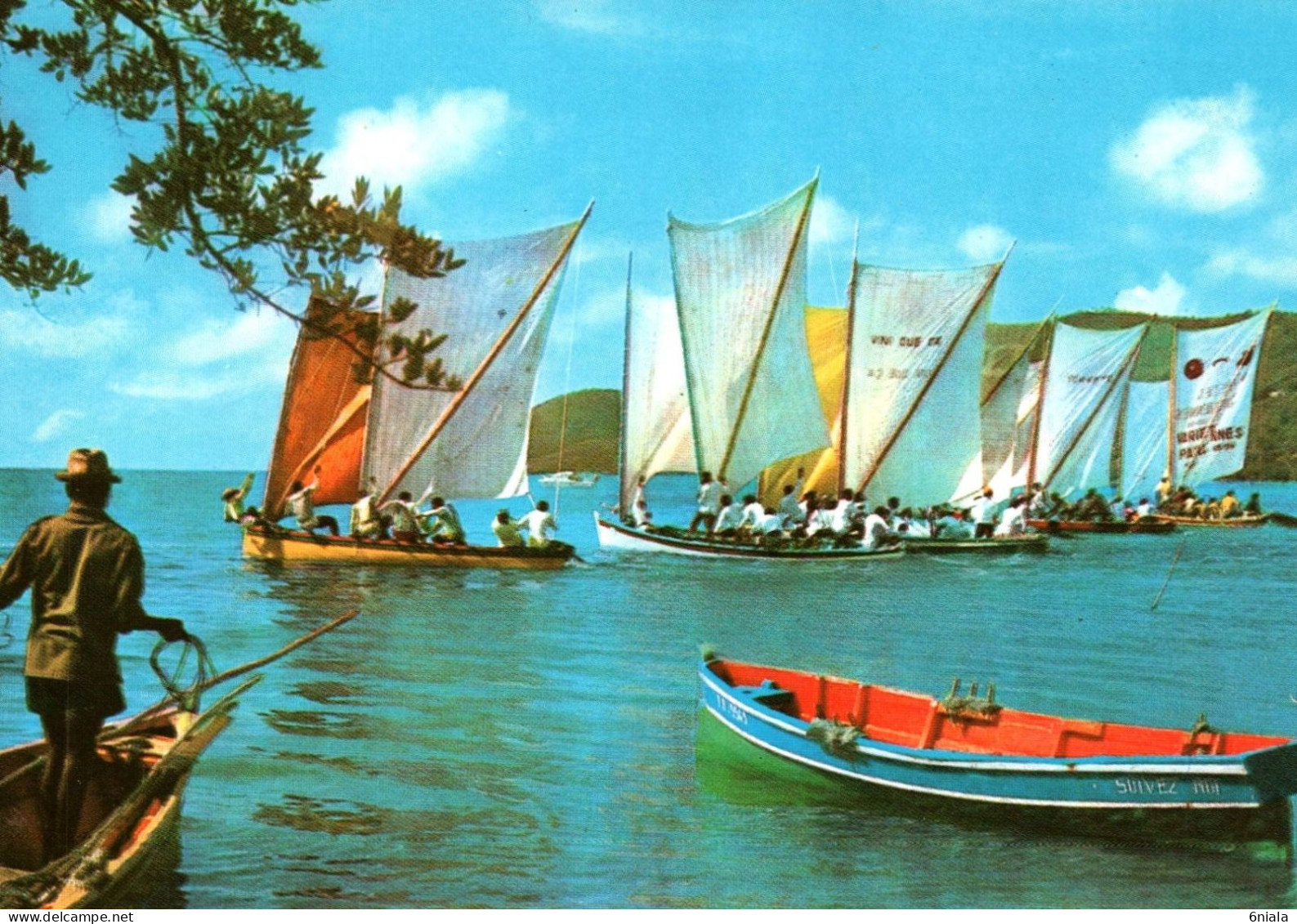 17207 COURSE DE YOLES RONDES EN BAIE DU MARIN     MARTINIQUE   (2 Scans) - Le Marin