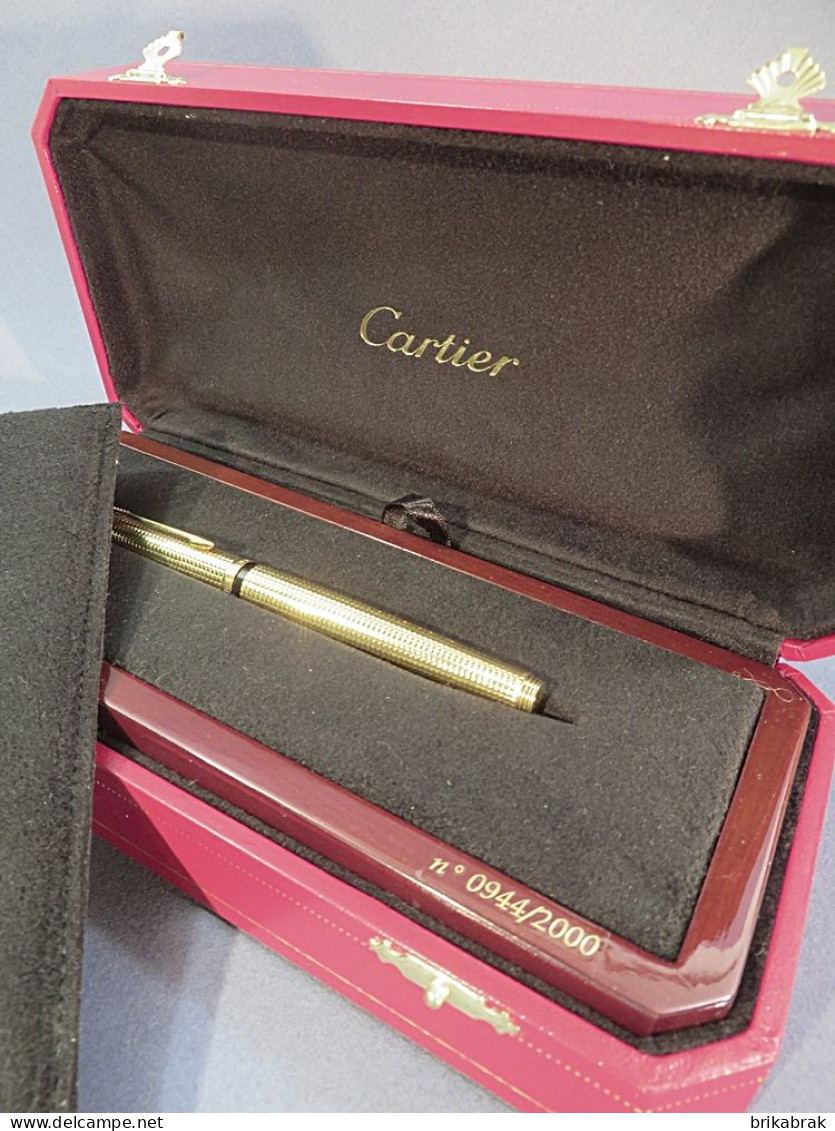 + COFFRET ECRIN STYLO MONTRE CALENDRIER CARTIER - Bijouterie Luxe