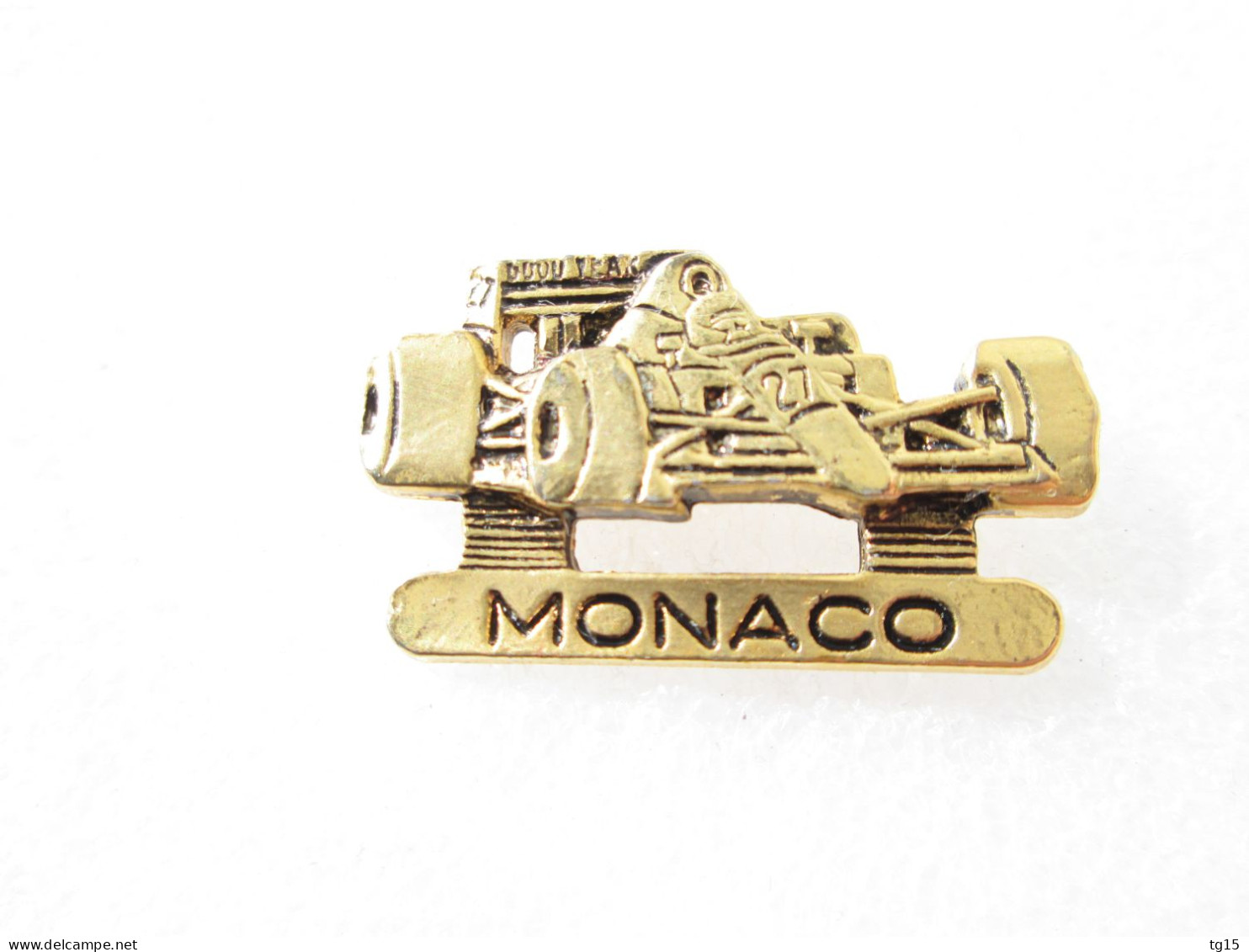 PIN'S   MONACO  FERRARI N° 27 - F1