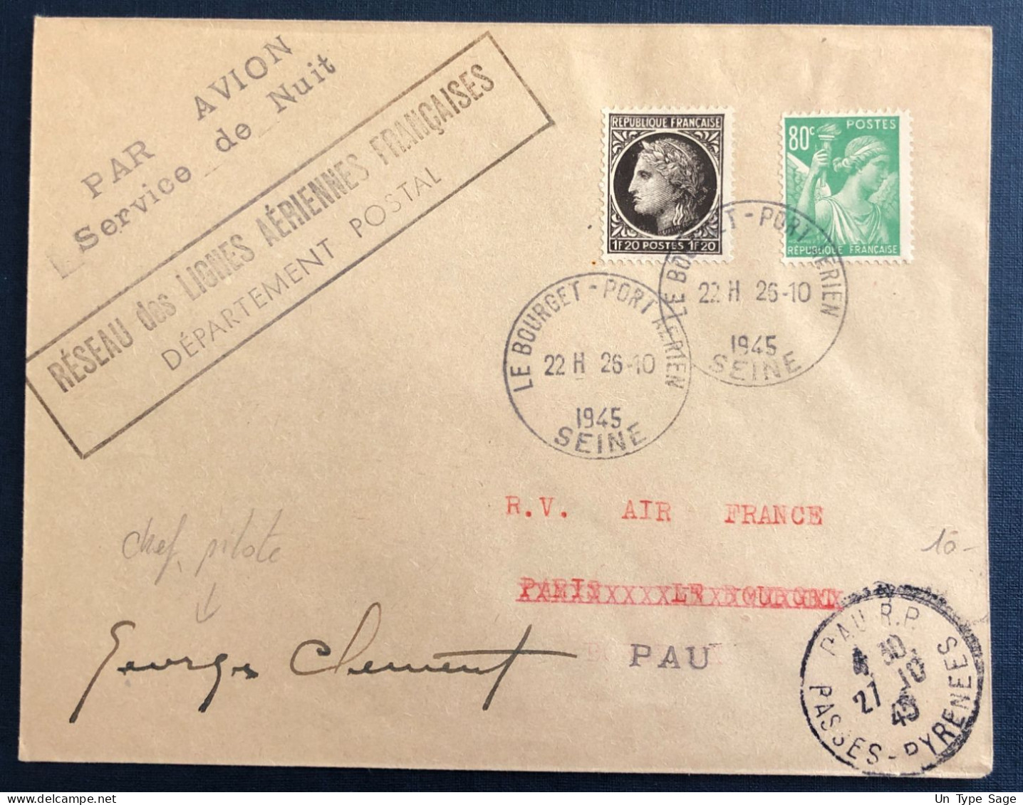 France, Divers Sur Enveloppe 25.10.1945, Service De Nuit, Signée Du Pilote Georges Clément - (B3062) - 1927-1959 Lettres & Documents