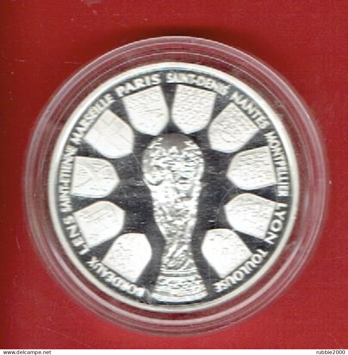 10 FRANCS ARGENT 1998 COUPE DU MONDE FOOTBALL BORDEAUX LENS SAINT-ETIENNE MARSEILLE PARIS SAINT-DENIS NANTES MONTPELLIER - BU, Proofs & Presentation Cases