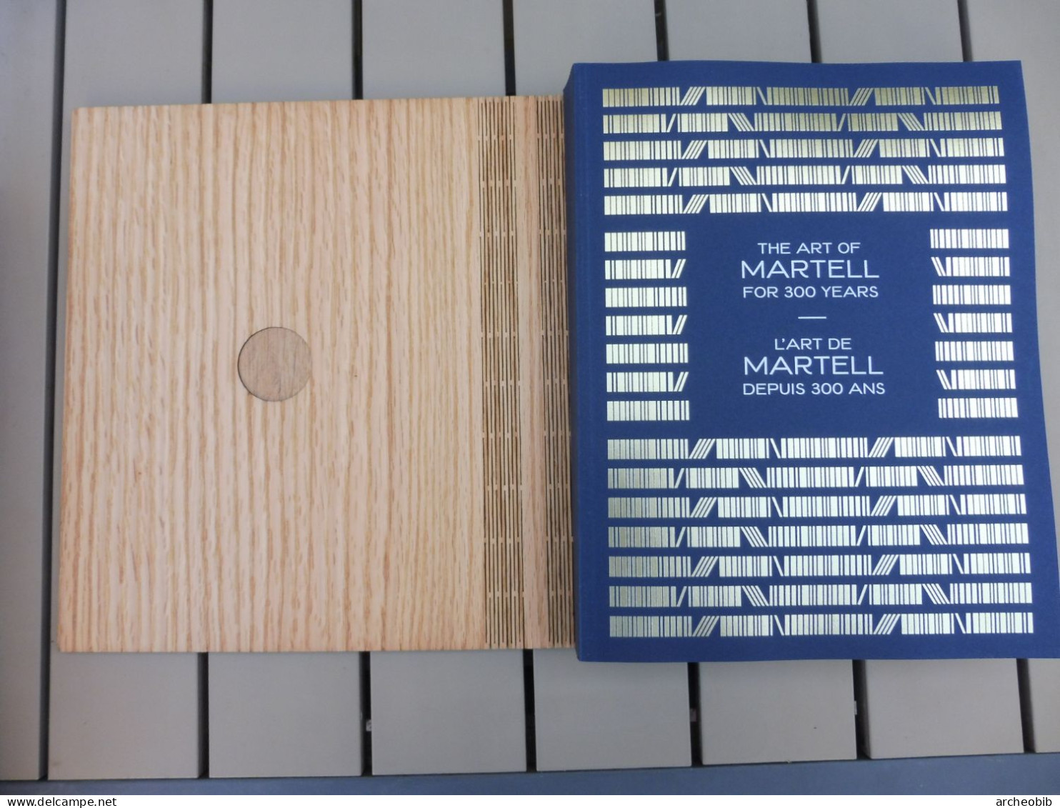 ( Charente Cognac ) L'art De Martel Depuis 300 Ans / The Art Of Martell For 300 Years  (édition Bilingue) 2015 - - Poitou-Charentes