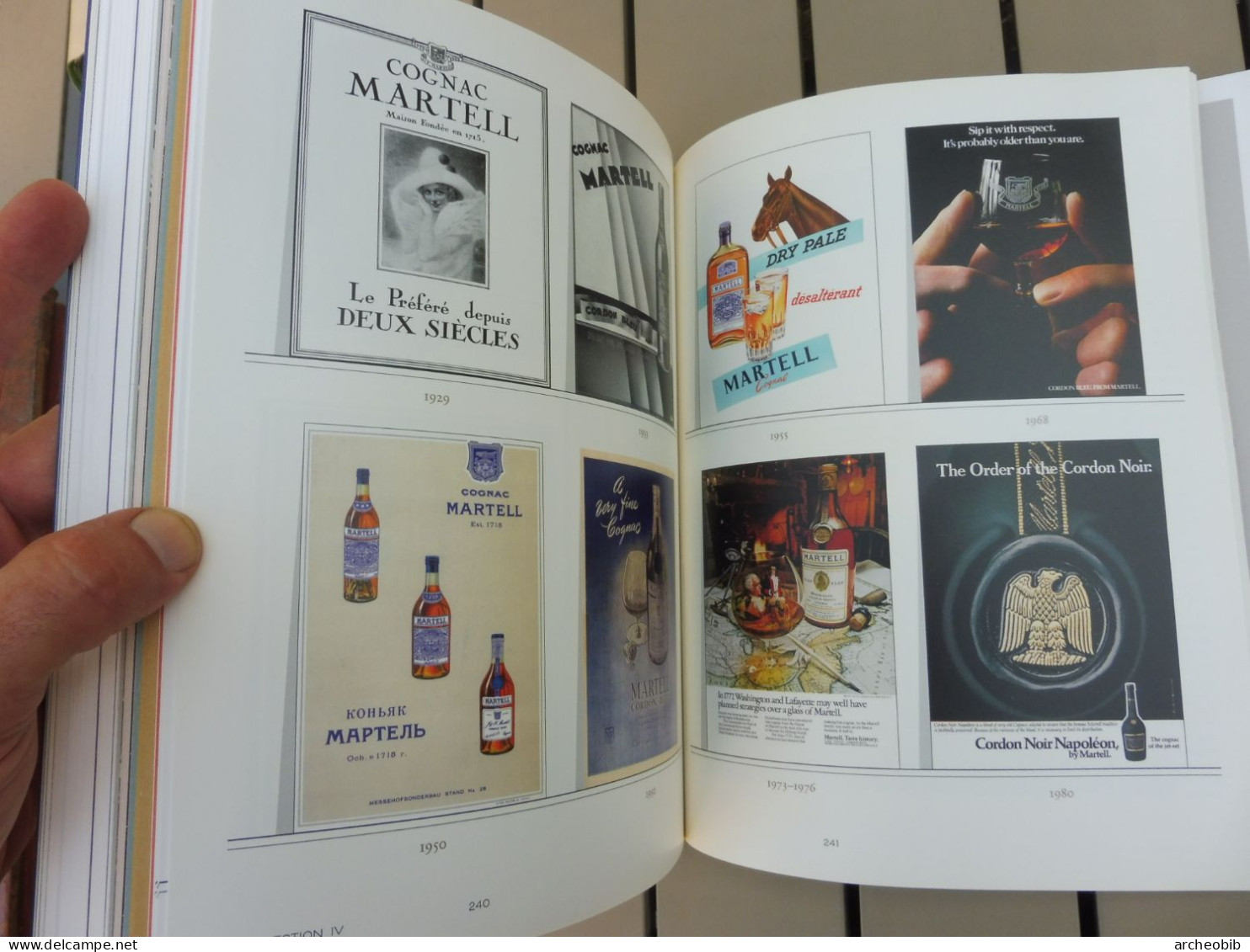 ( Charente Cognac ) L'art de Martel depuis 300 ans / The art of Martell for 300 years  (édition bilingue) 2015 -
