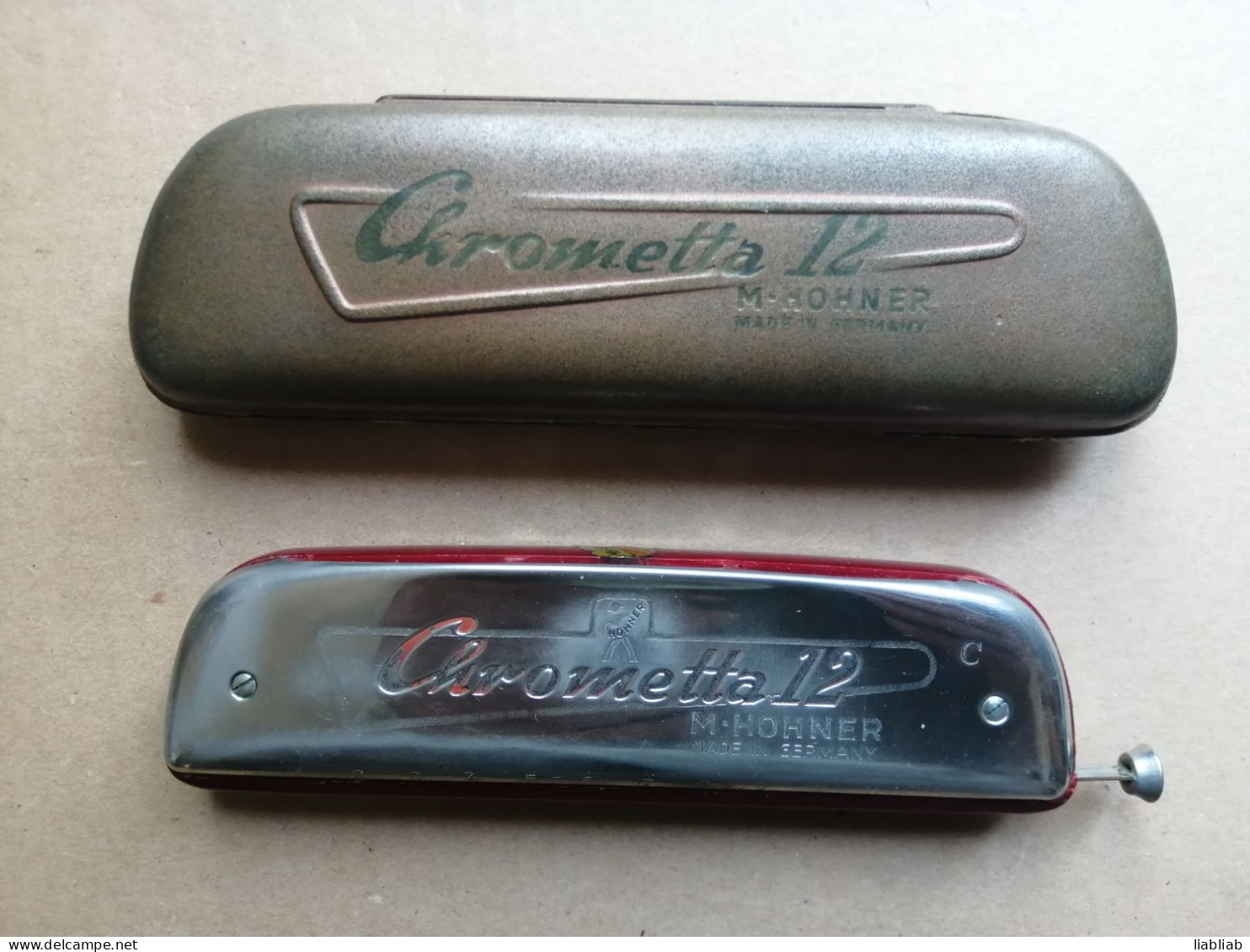 UN HARMONICA  CHROMETTA 12 - HOHNER- EN BOITE D ORIGINE - Musical Instruments