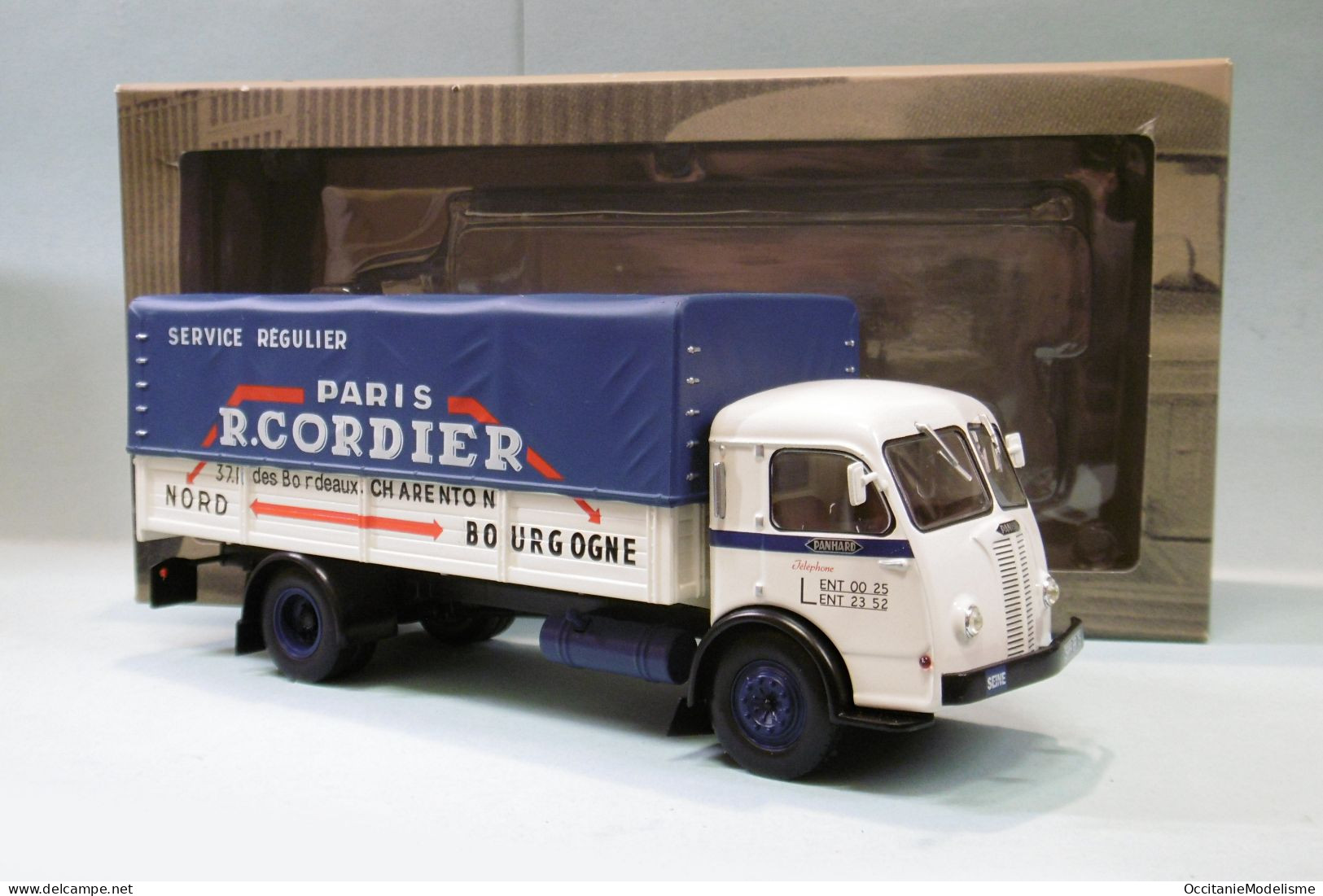 Altaya / Ixo - Camion PANHARD MOVIC Cordier Bâché 1952 BO 1/43 - LKW