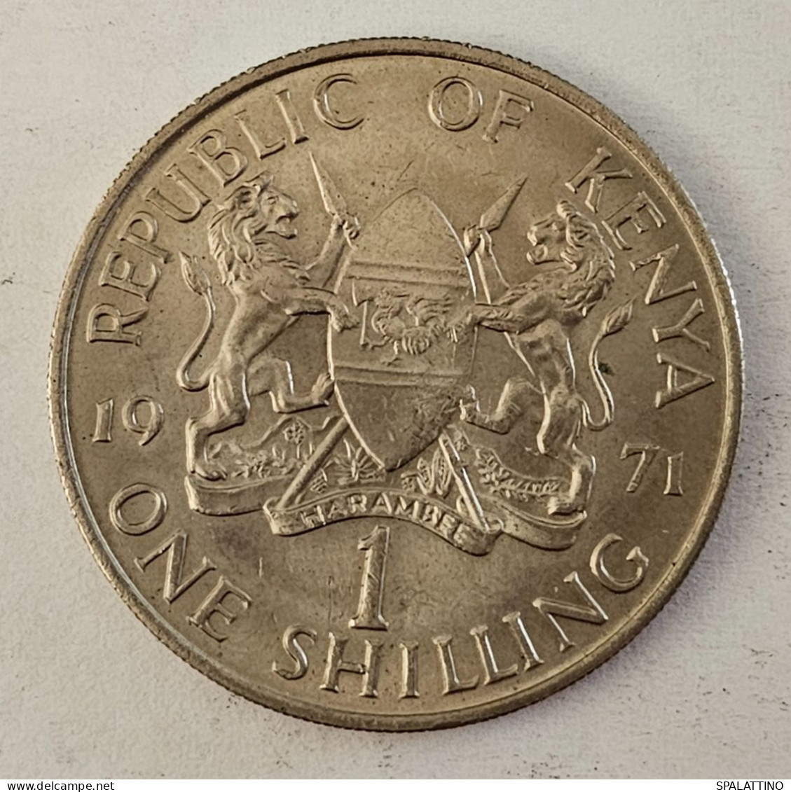 KENYA- 1 SHILLING 1971. - Kenya