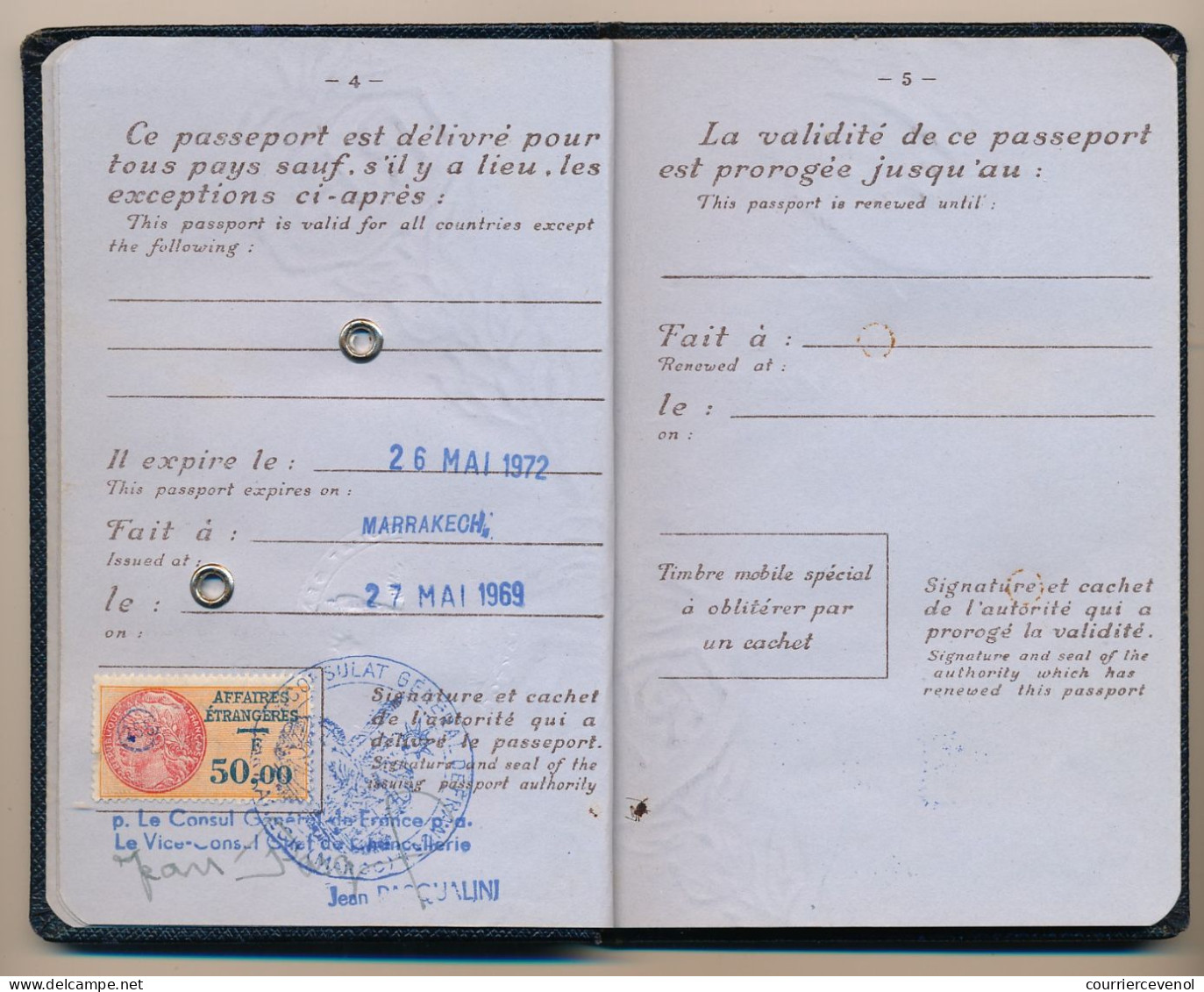 FRANCE / MAROC - Passeport émis à Marrakech (Consulat) 1972 - Fiscal Affaires Etrangères - Visa Casablanca - Zonder Classificatie