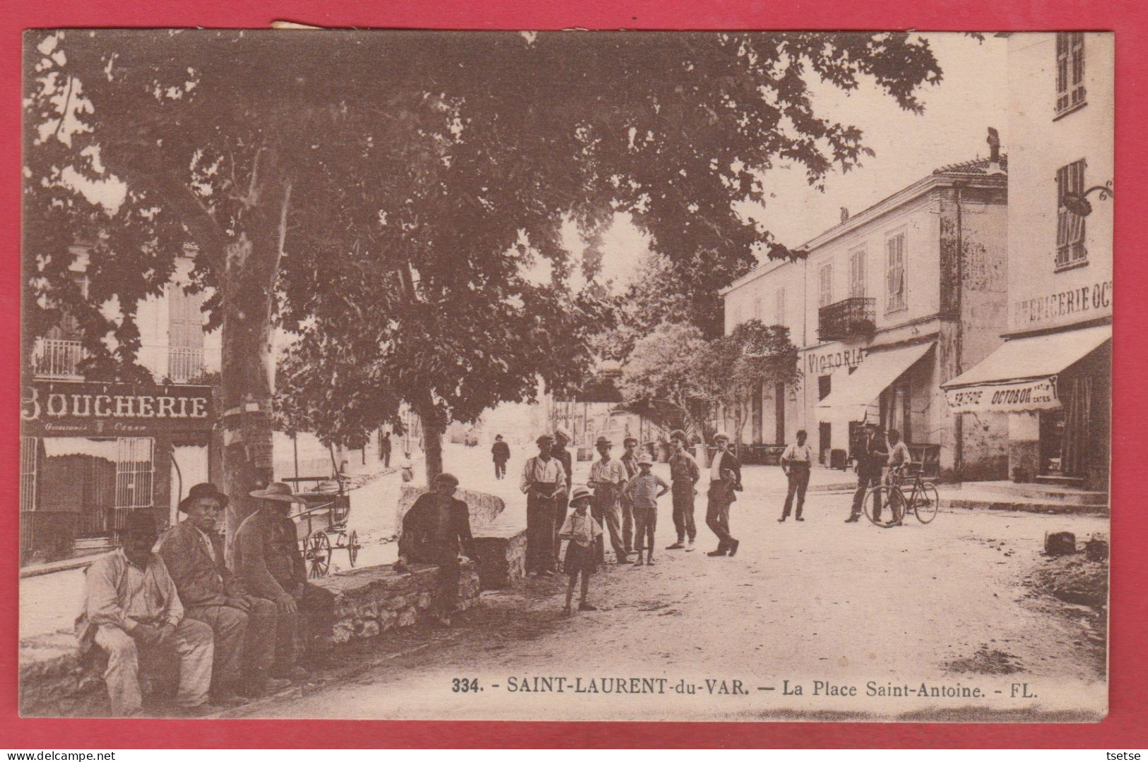 Saint-Laurent Du Var - La Place Saint-Antoine ... Belle Animation -1927 ( Voir Verso ) - Saint-Laurent-du-Var