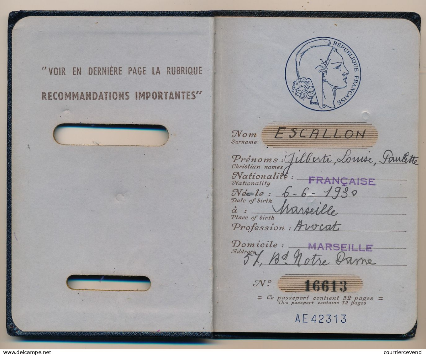 FRANCE / ESPAGNE - Passeport émis à Marseille 1954/57 - Fiscal Type Daussy 2000F + Fiscaux Espagne Consulat De Marseille - Briefe U. Dokumente