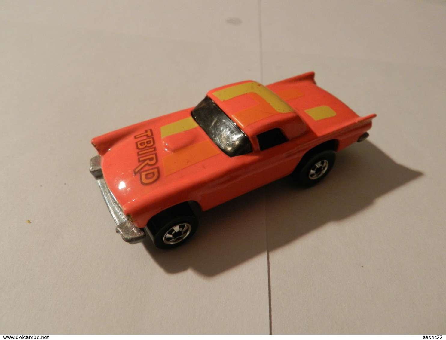 Hotwheels  T-Bird   1977    ***  A023  *** - HotWheels