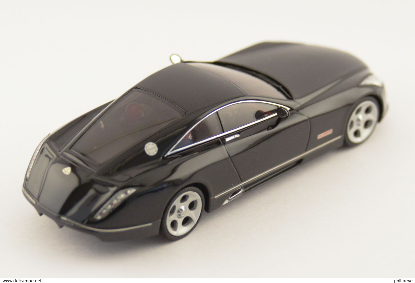 MAYBACH - Concept Car Exelero - SCHUCO 1:43 - Schuco