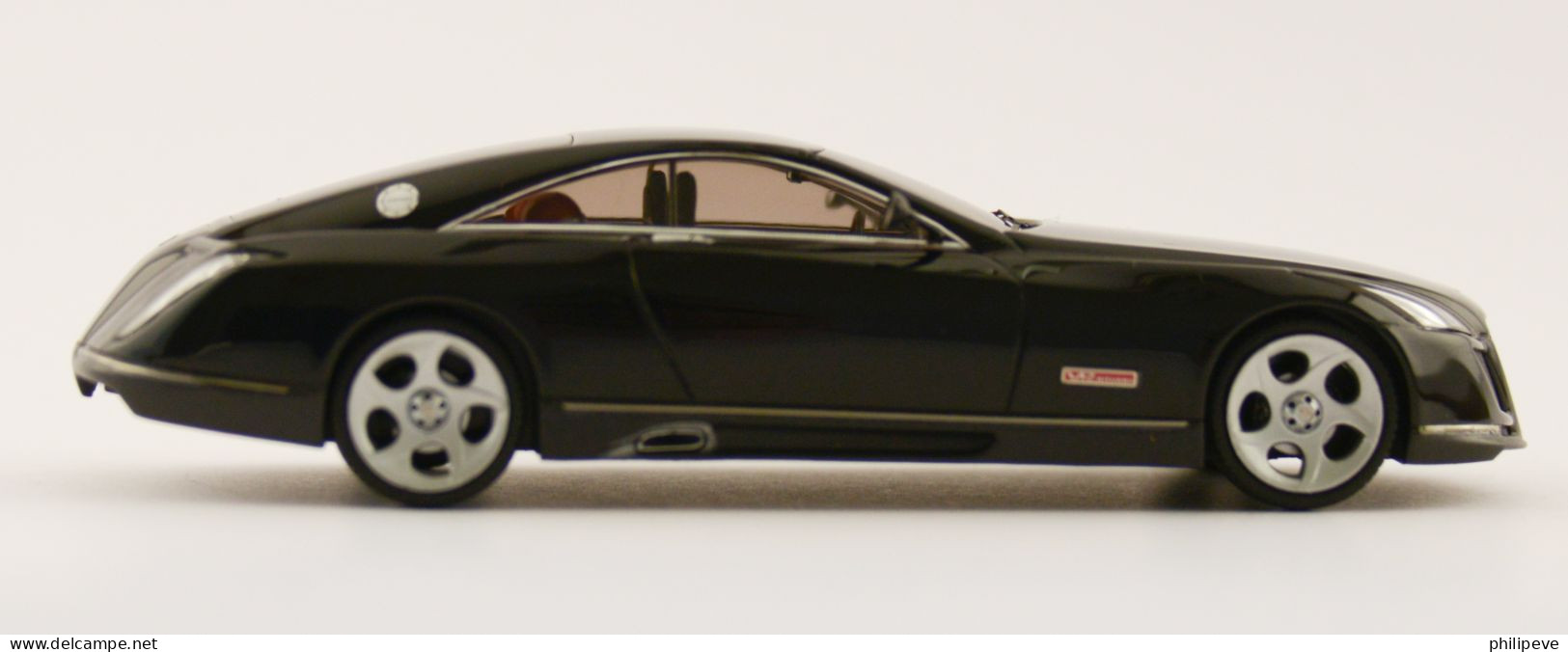 MAYBACH - Concept Car Exelero - SCHUCO 1:43 - Schuco