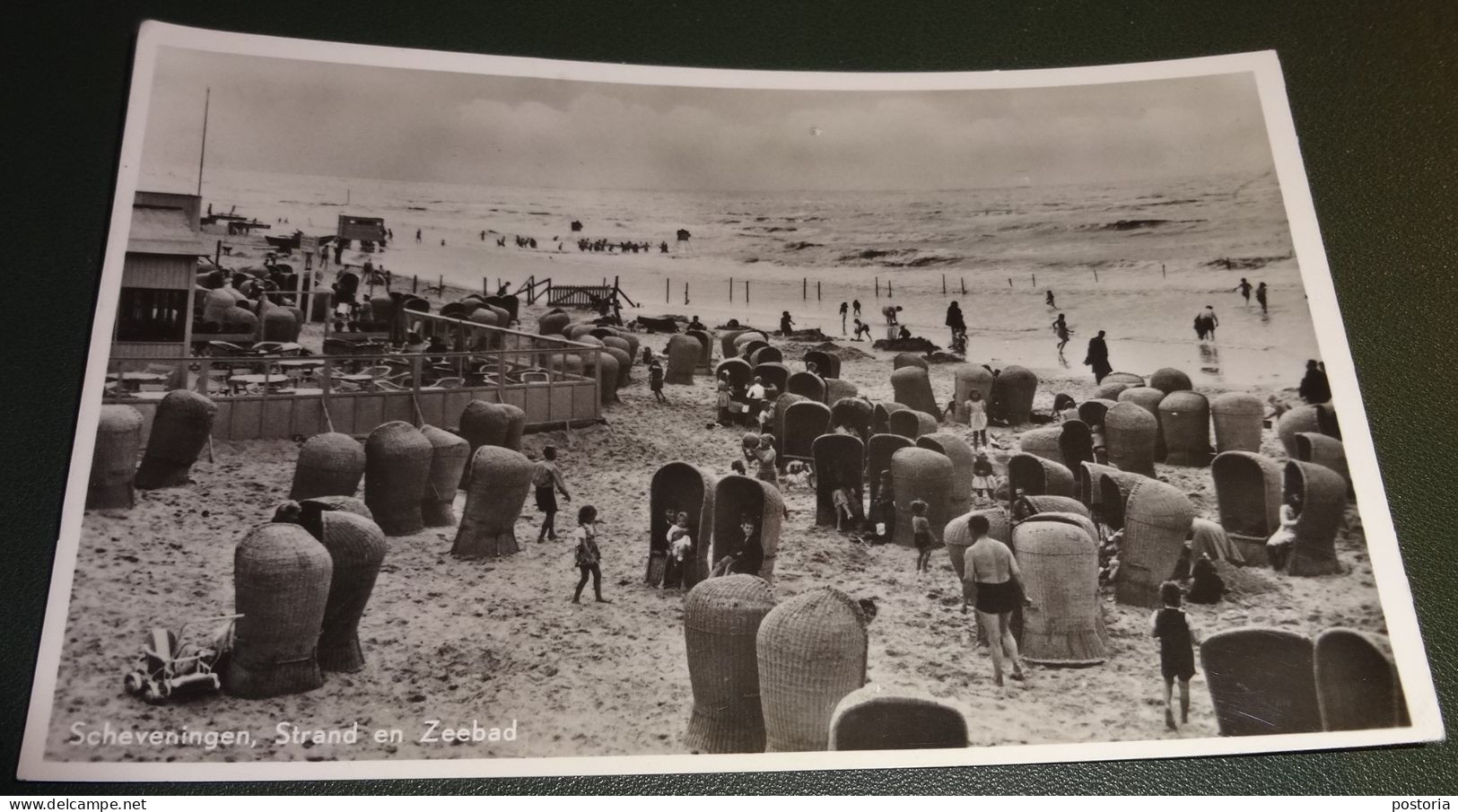 Scheveningen - Strand - Zeebad - Rieten Strandstoelen - Holland - Scheveningen