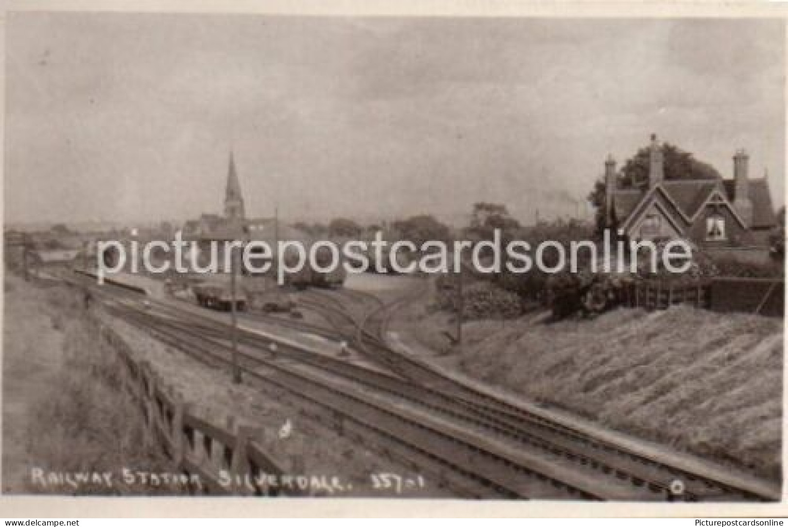 SILVERDALE RAILWAY STATION NICE OLD R/P POSTCARD STAFFORDSHIRE - Altri & Non Classificati