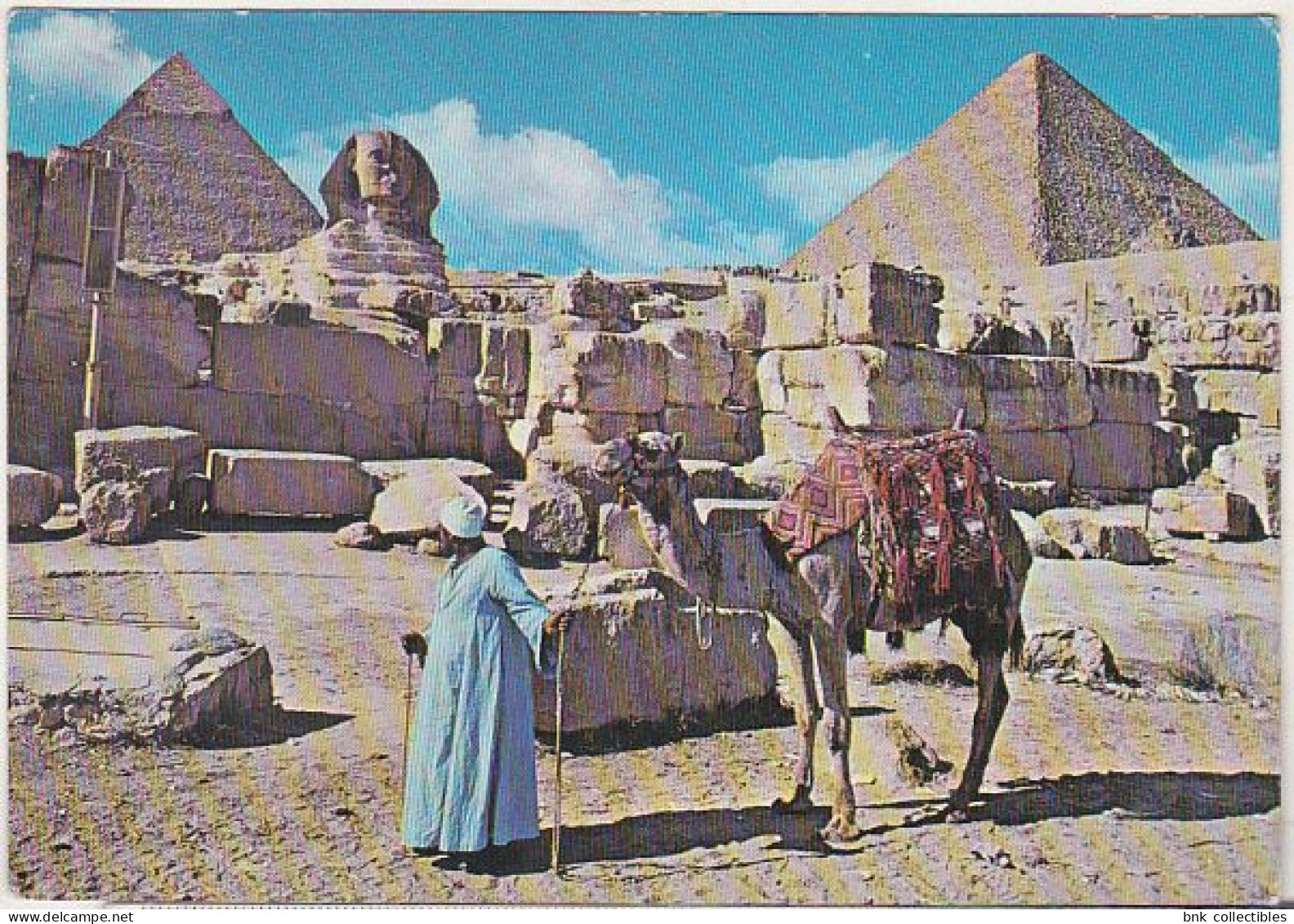 Camel Driver Near Great Sphynx And The Pyramids - Egypt Old Uncirculated Postcard - Afrique