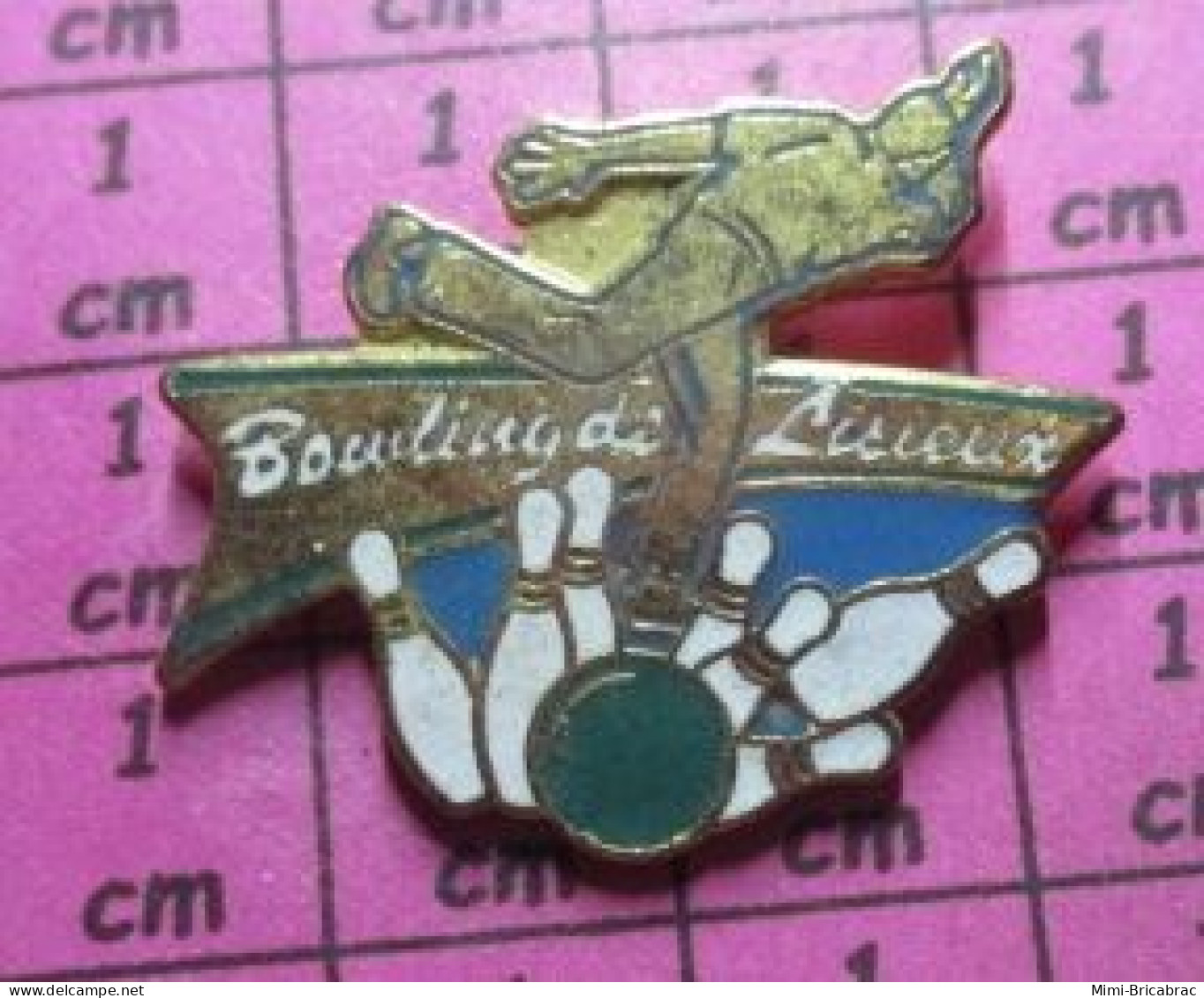 2219 Pin's Pins / Beau Et Rare / SPORTS / BOWLING DE LISIEUX - Bowling