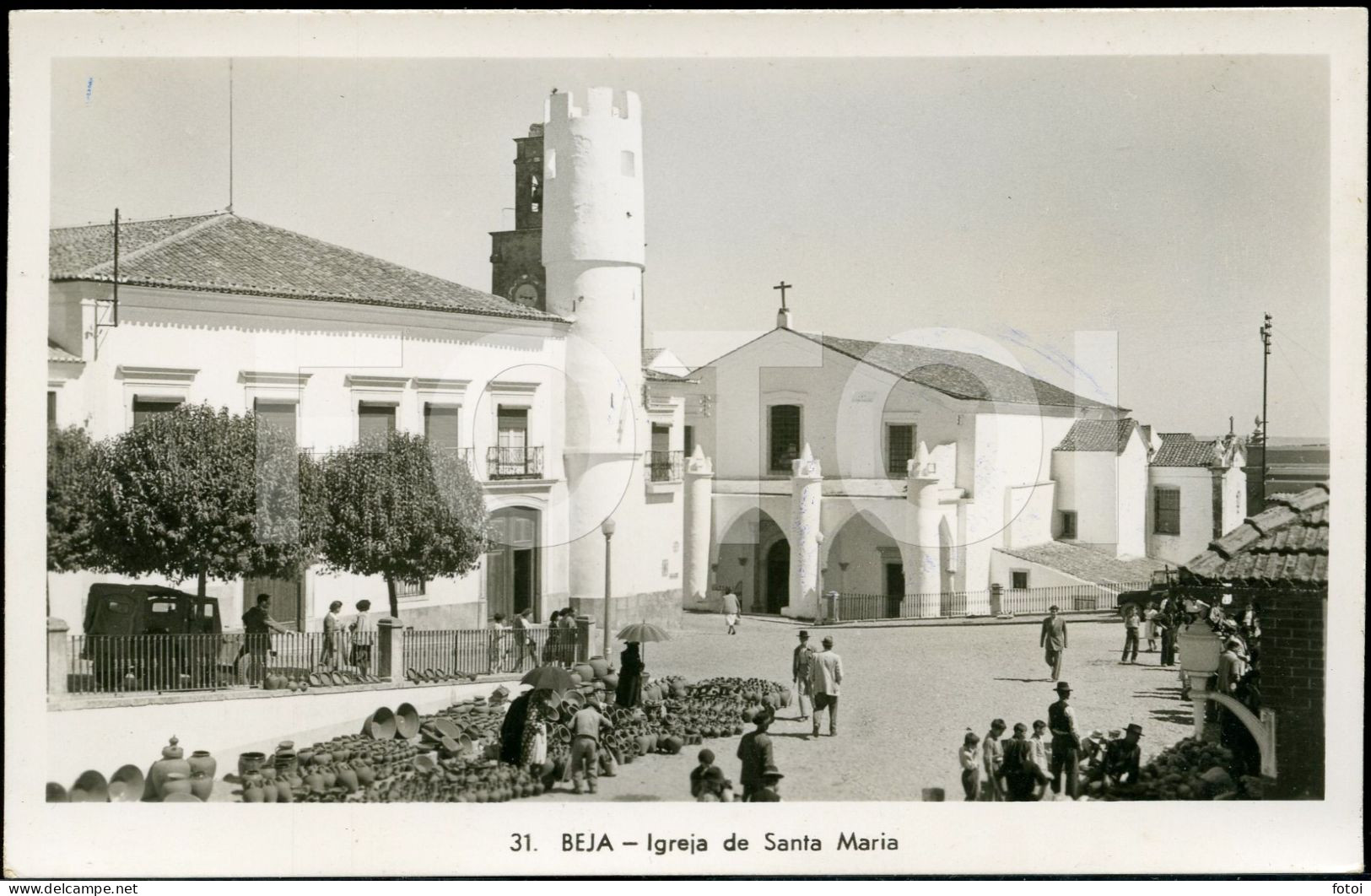 REAL PHOTO POSTCARD ALENTEJO MERCADO LOIÇA BARRO BEJA PORTUGAL CARTE POSTALE JEEP LAND ROVER - Beja