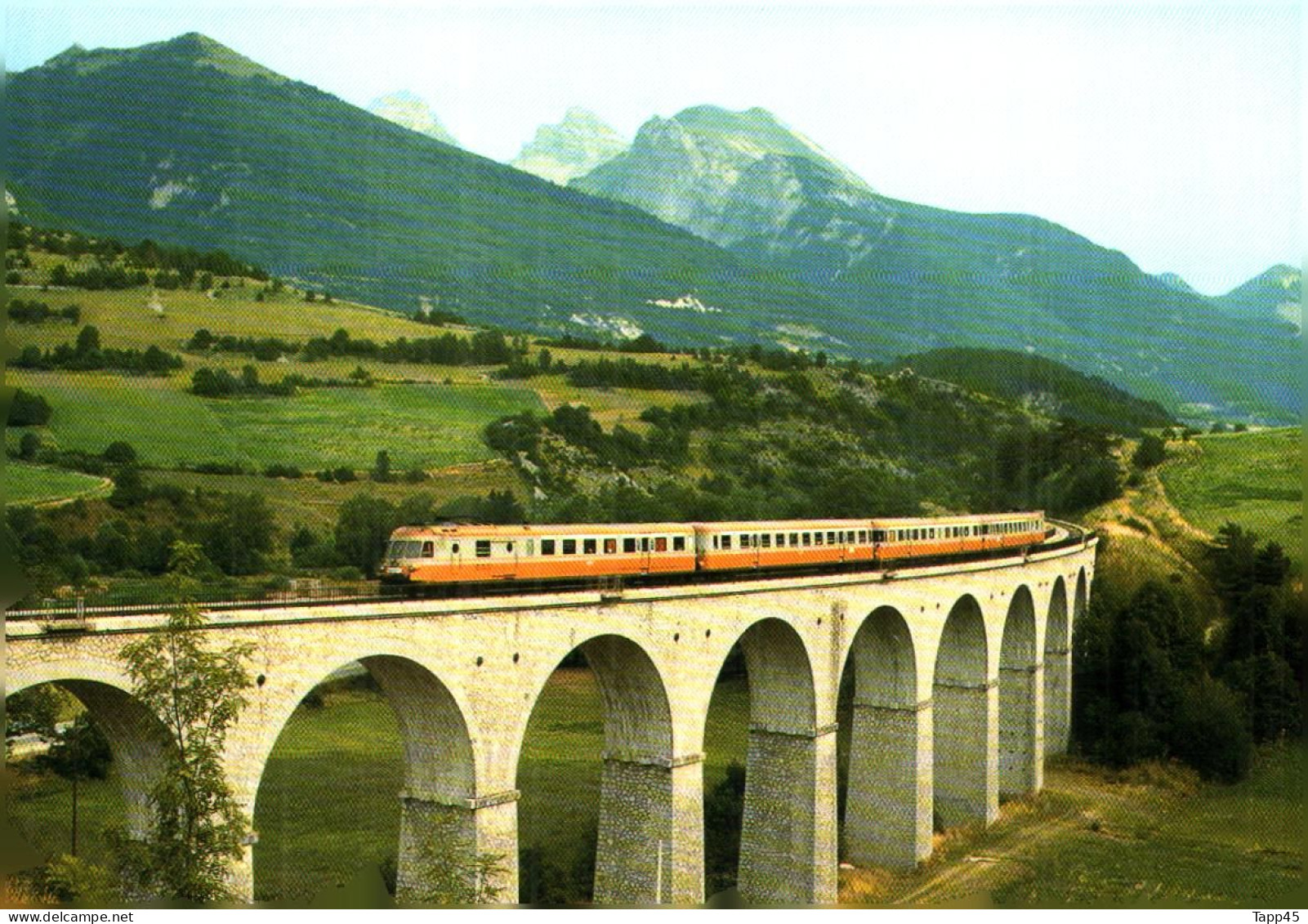 Carte Postale > Train > Les Caractéristiques Sont En Gros Sur La 3 Ième Images  >  Réf: T V 15/31> - Ouvrages D'Art