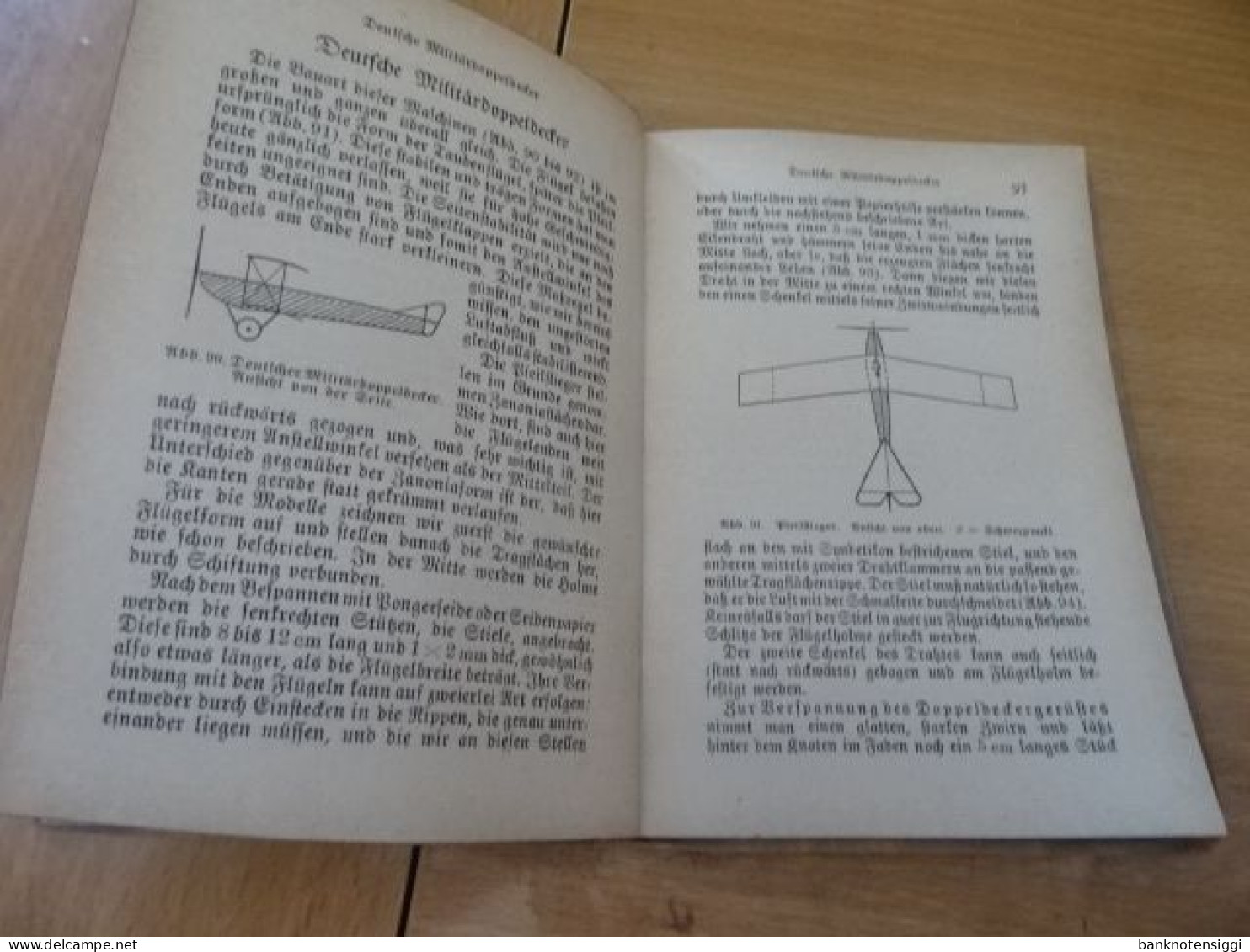 Buch "Der Junge Flugzeugbauer" mit 104 Abbildungen.O.D.