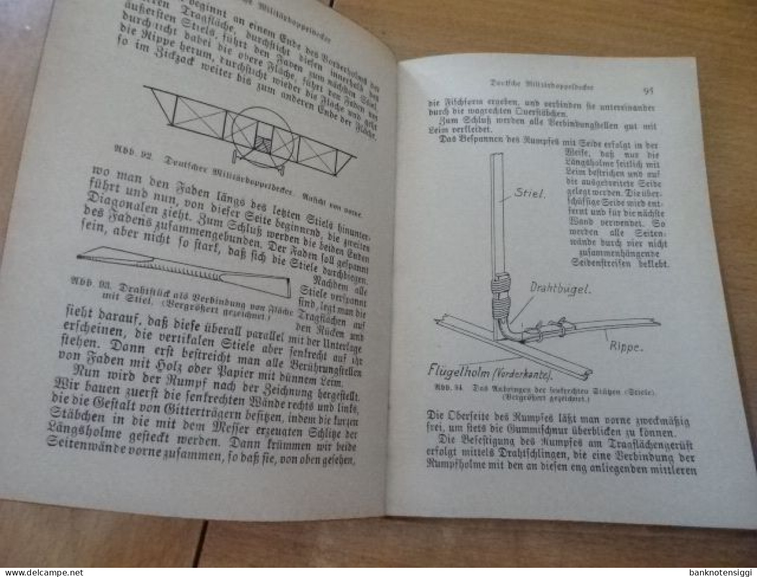 Buch "Der Junge Flugzeugbauer" mit 104 Abbildungen.O.D.