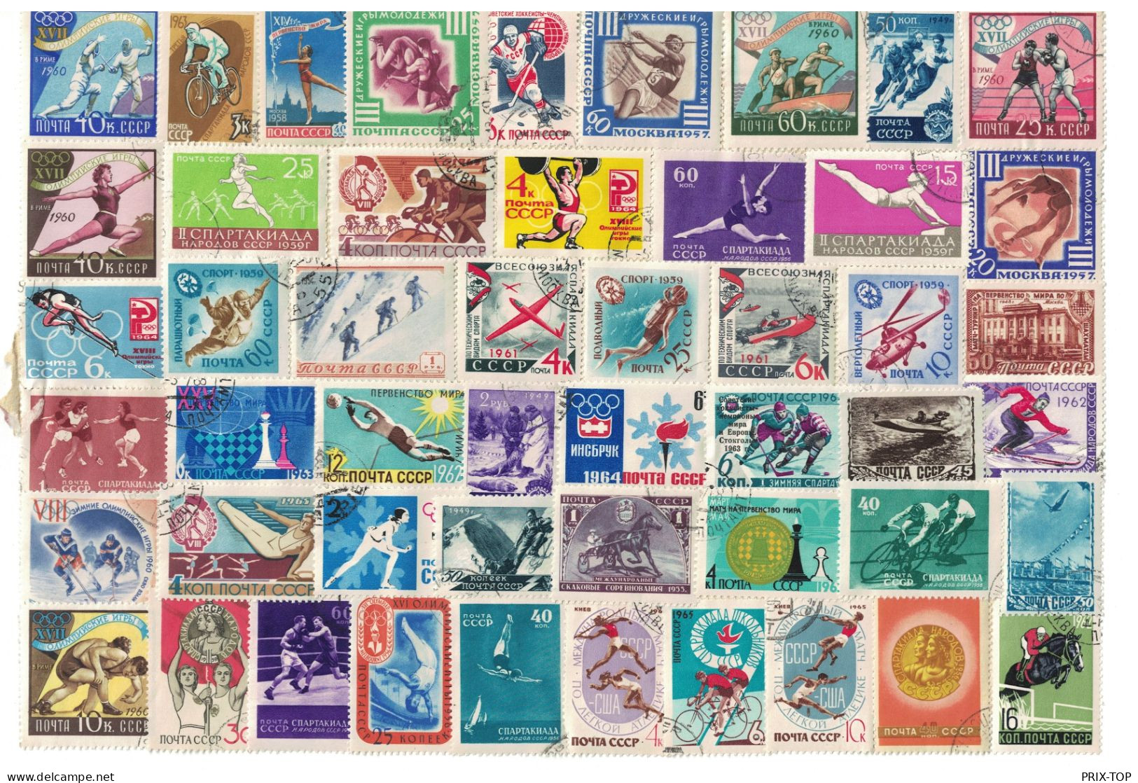 Russia +/- 200 Stamps Canceled Pasted On Paper - Collections