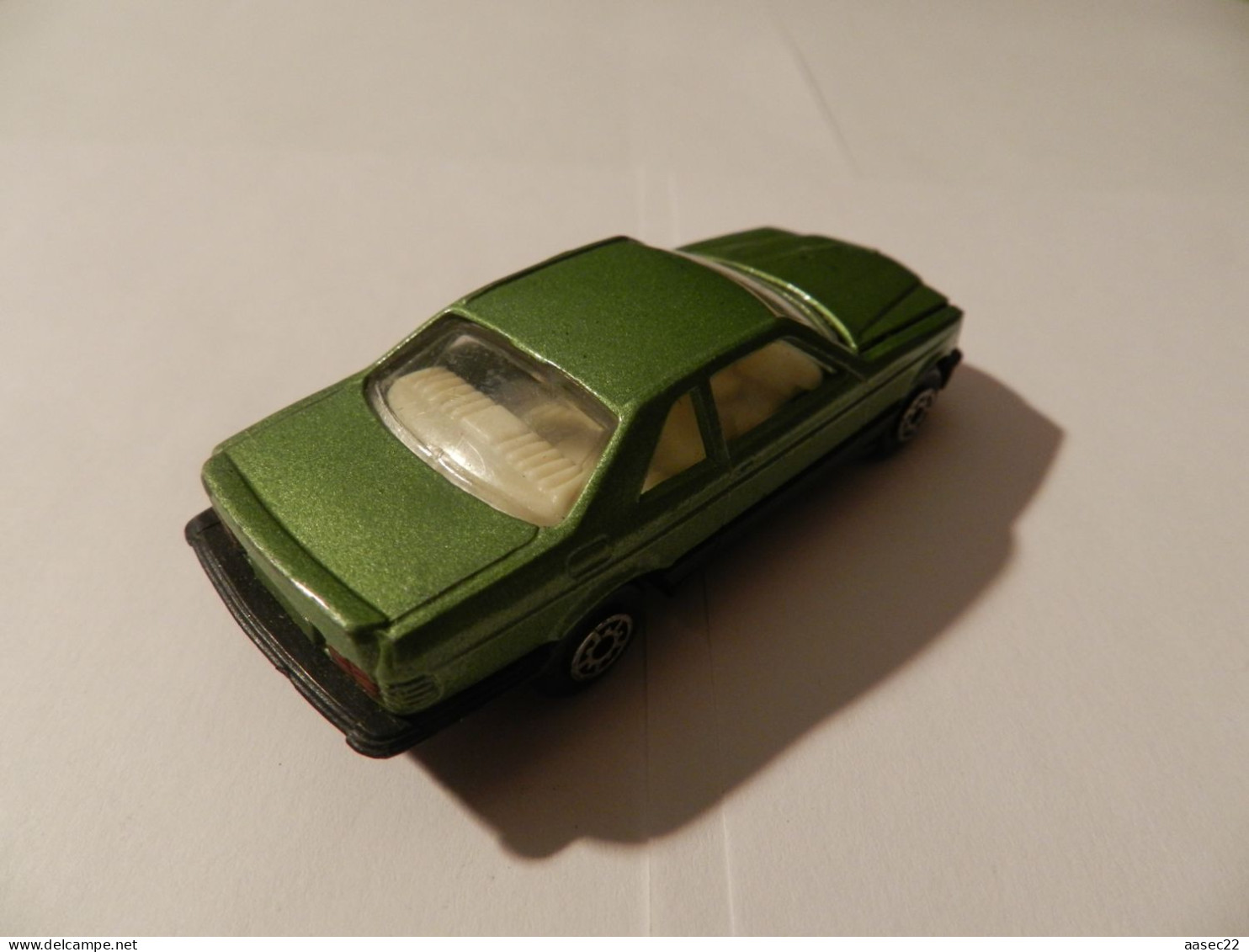 MC Toys    Mercedes 500 SEC    ***  3008  *** - Other & Unclassified