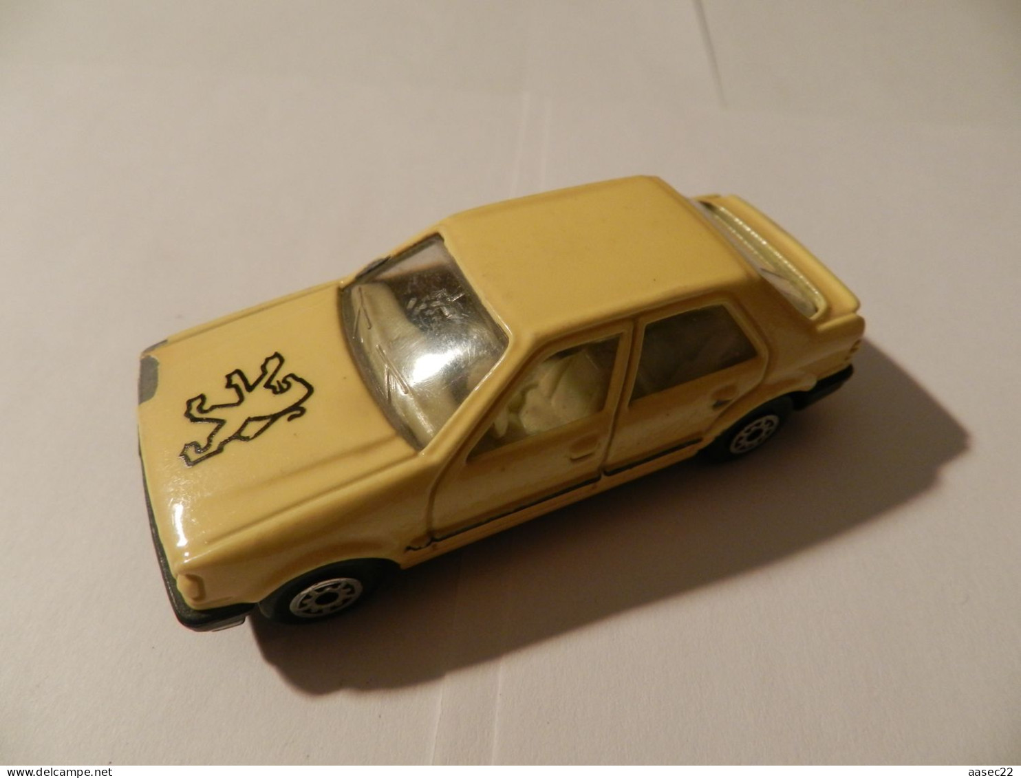 MC Toys    Peugeot 309    ***  3595  *** - Sonstige & Ohne Zuordnung