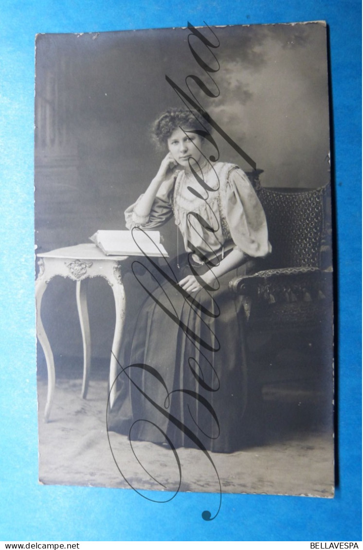 Carte Photo Studio Nitsche  Antwerpen  1908- ""Caroline JACOBS"" Aan Vriendin Céline Dael - Genealogia