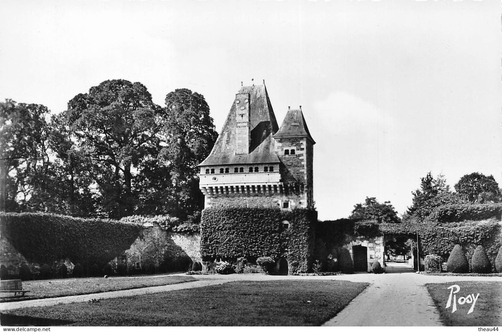 HAUTE-GOULAINE - Lot De 2 Cartes Du Chateau De Goulaine - Corps De Logis Renaissance - Vestiges Des Remparts - Haute-Goulaine