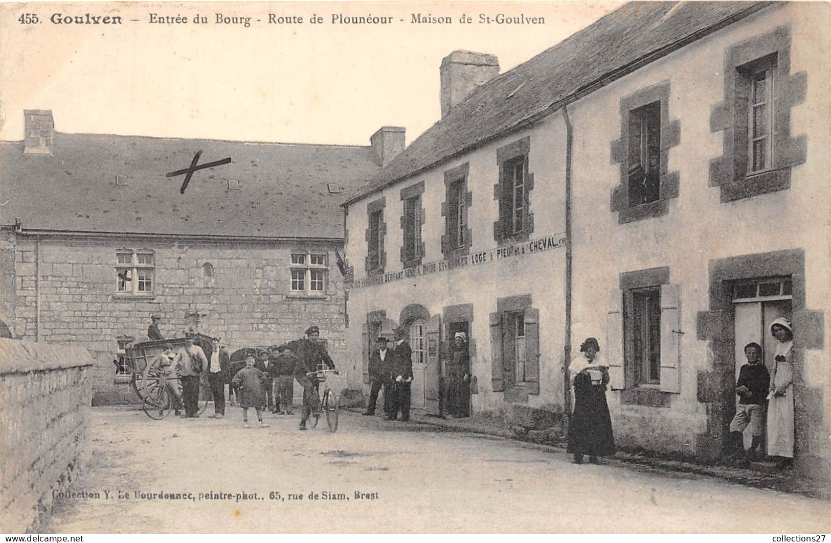 29-GOULVEN- ENTREE DU BOURG- ROUTE DE PLOUNEOUR- MAISON DE SAINT GOULVEN - Autres & Non Classés