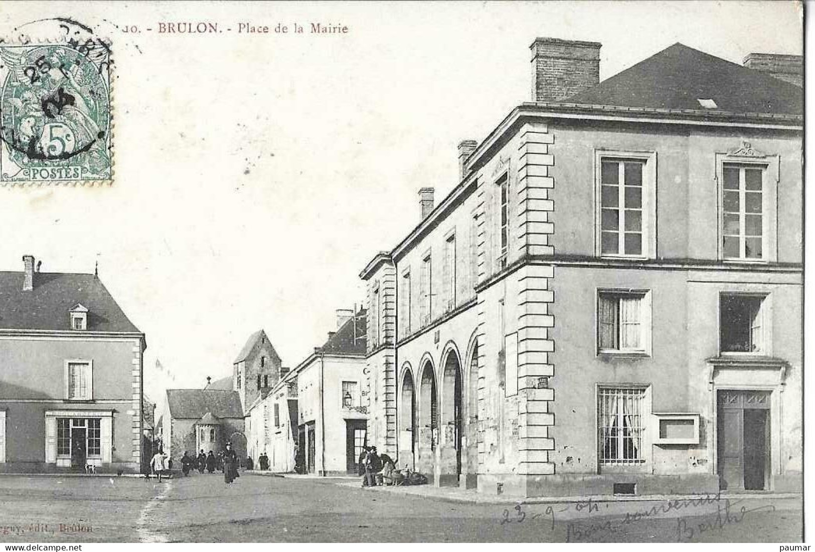 Brulon Place De La Mairie - Brulon