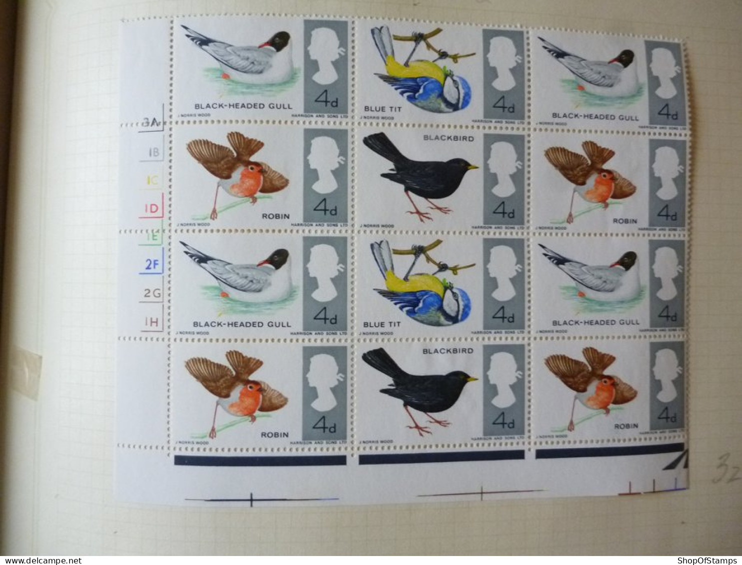 GREAT BRITAIN SG 696 BRITISH BIRDS   MINT 2 BL4 AS BL9 FEW LIGHTLY HINGED With TRAFIC LIGHTS - ....-1951 Pre-Elizabeth II