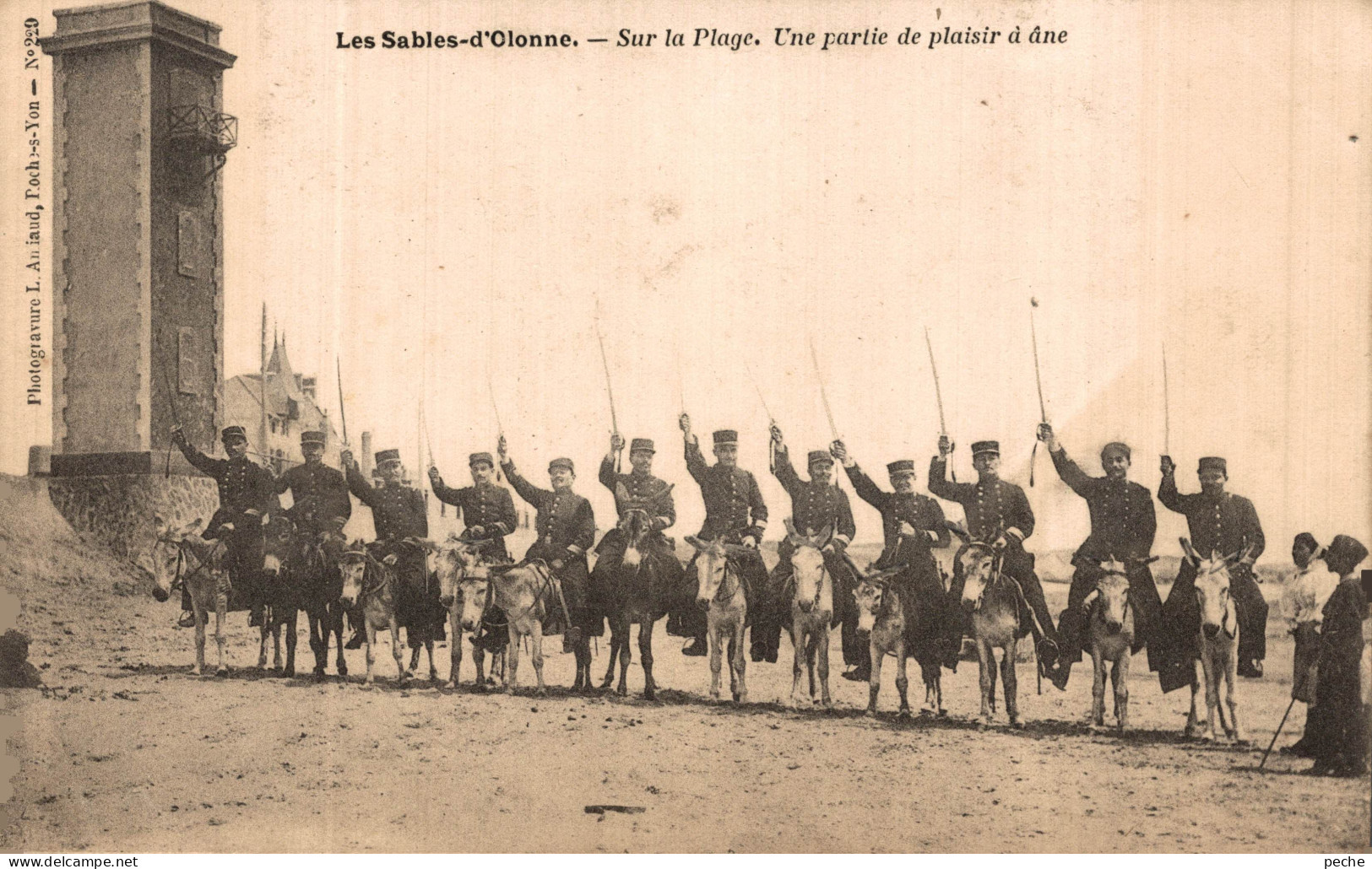 N°105943 -cpa Les Sables D'Olonne -une Partie De Plaisir à ânes- - Anes