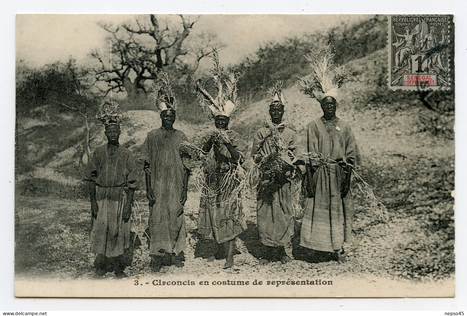 Sénégal. La Circoncision Tradition Sénégalaises. Circoncis En En Costume De Fête.beau Timbre - Non Classés