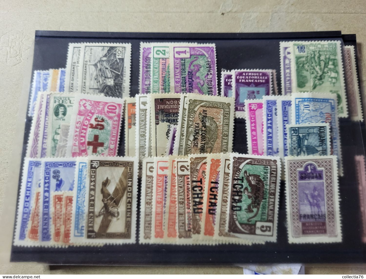 LOT 5000 TIMBRES COLONIES AFRIQUE ASIE OCEANIE PACIFIQUE MEMEL ST PIERRE MIQUELON NEUFS ET OBLITERES VOIR ANNONCE