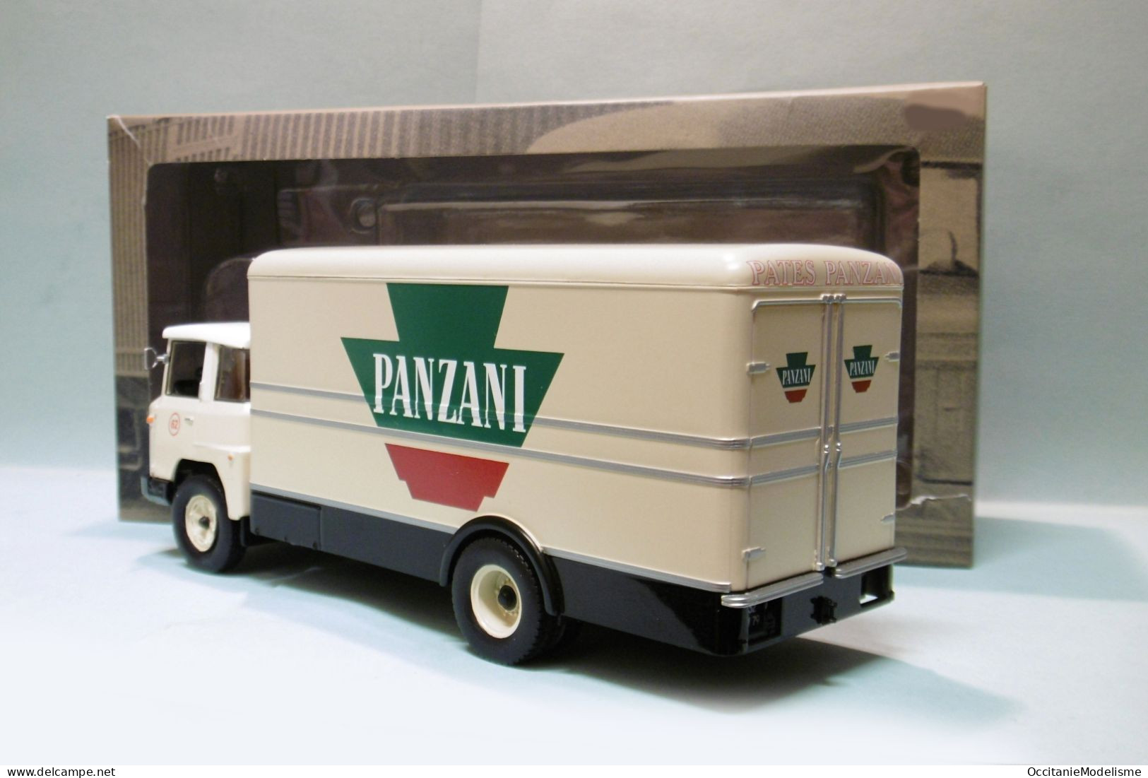 Altaya / Ixo - Camion WILLEME TL201 HORIZON 1964 Panzani BO 1/43 - Camions