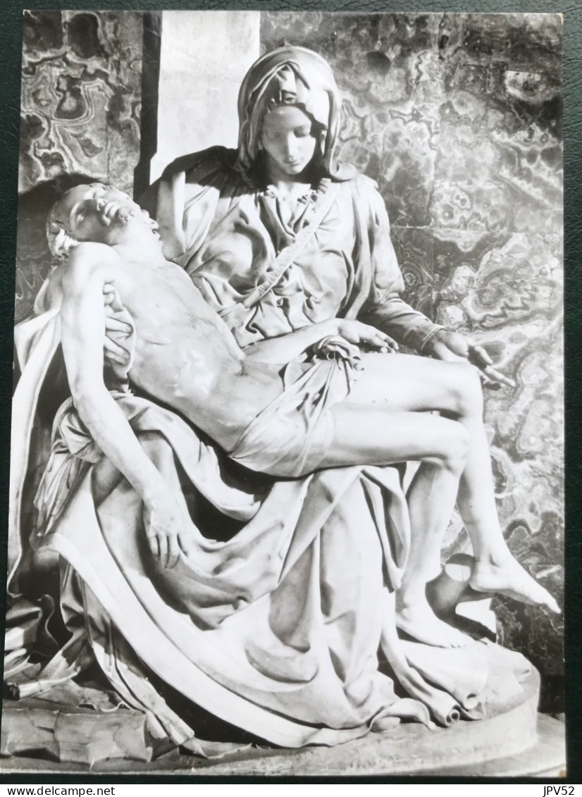 (6274) The Pietà By Michelangelo - 1972 - Monuments