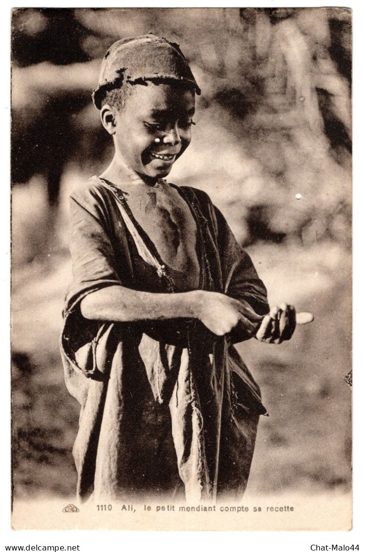 Algérie - Ali, Le Petit Mendiant Compte Sa Recette. CP NB. Edit C. Alsacienne Des Arts Photomécaniques, Strasbourg - Niños